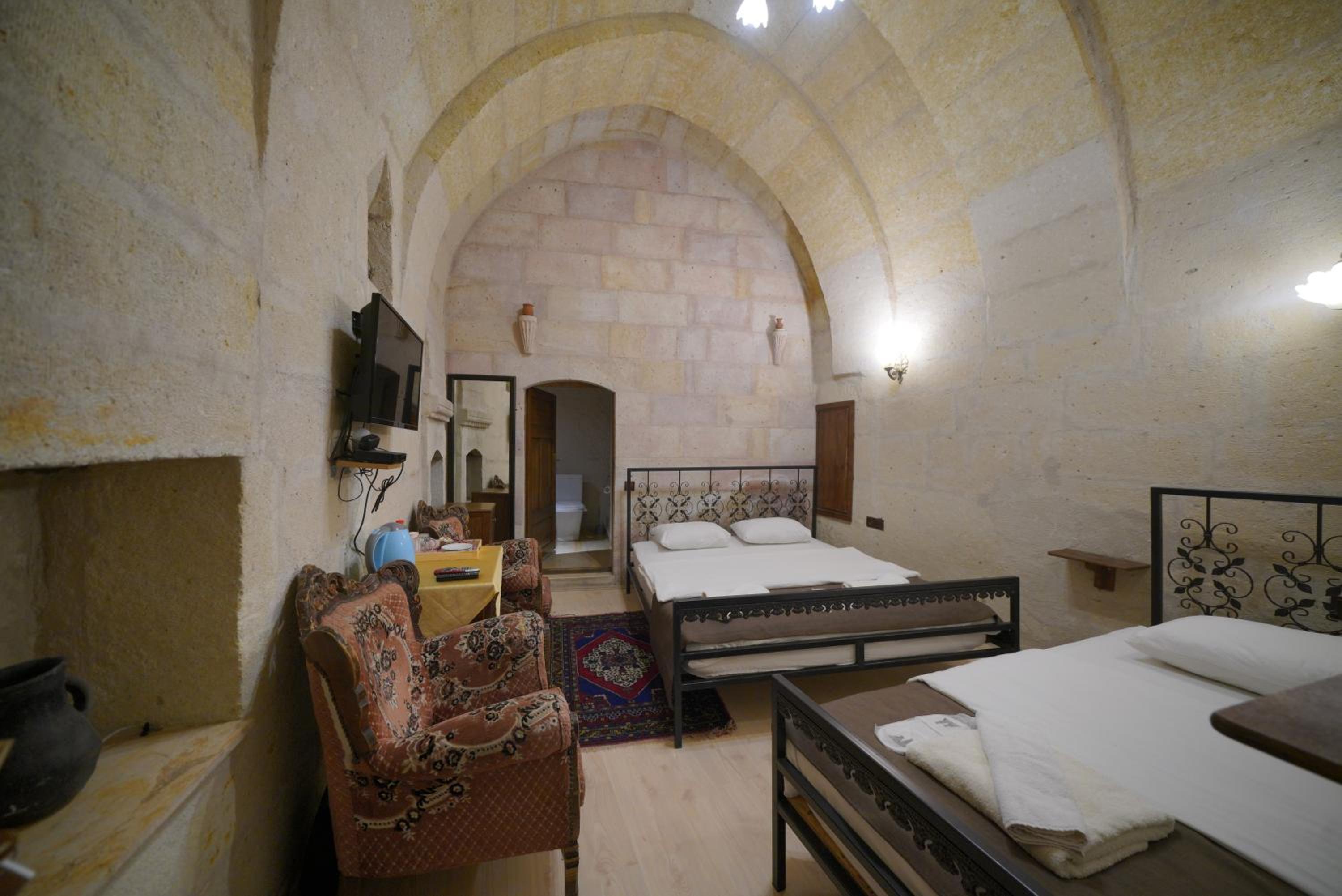 View Cave Hotel - Image 160