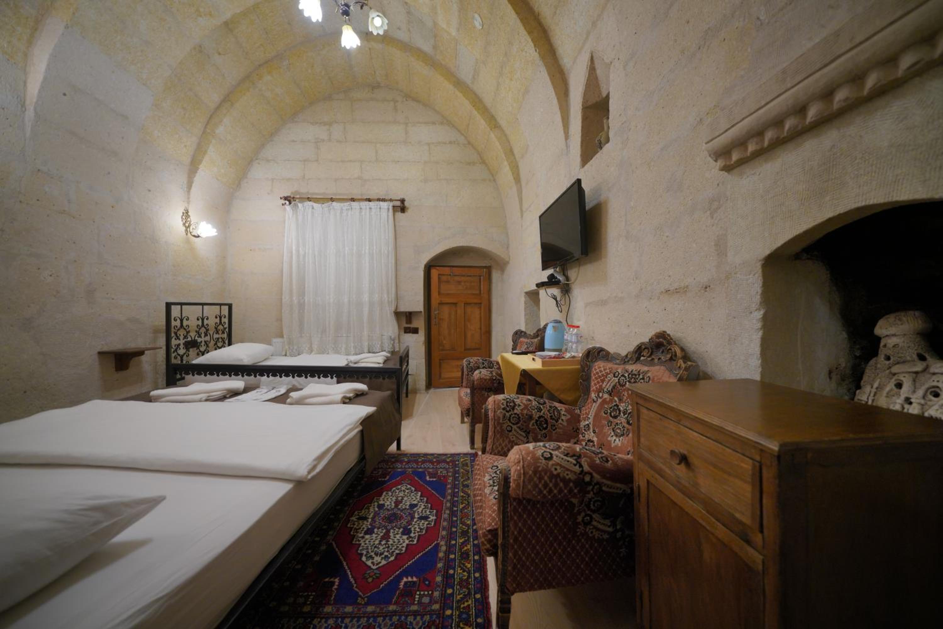 View Cave Hotel - Image 174