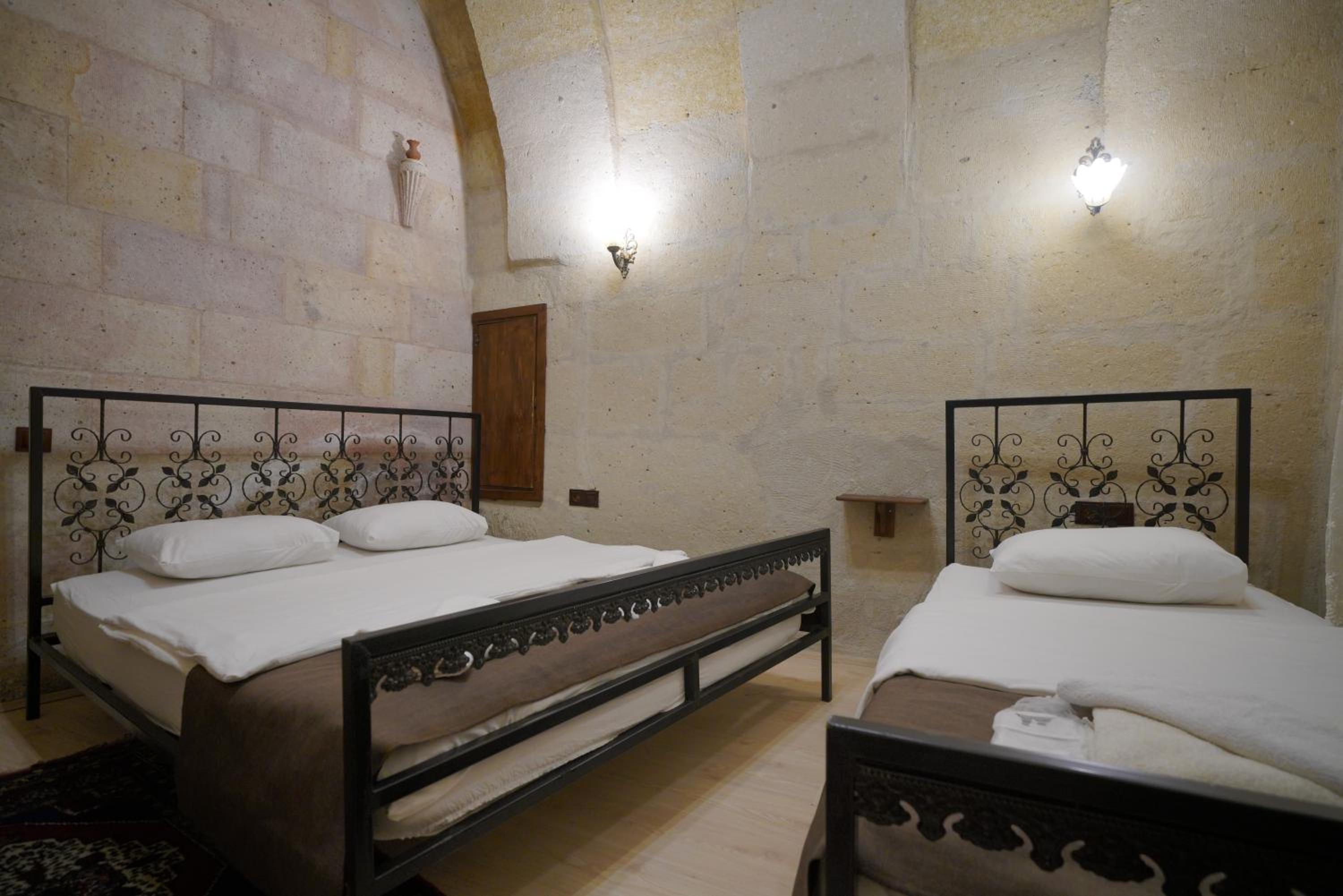 View Cave Hotel - Image 169