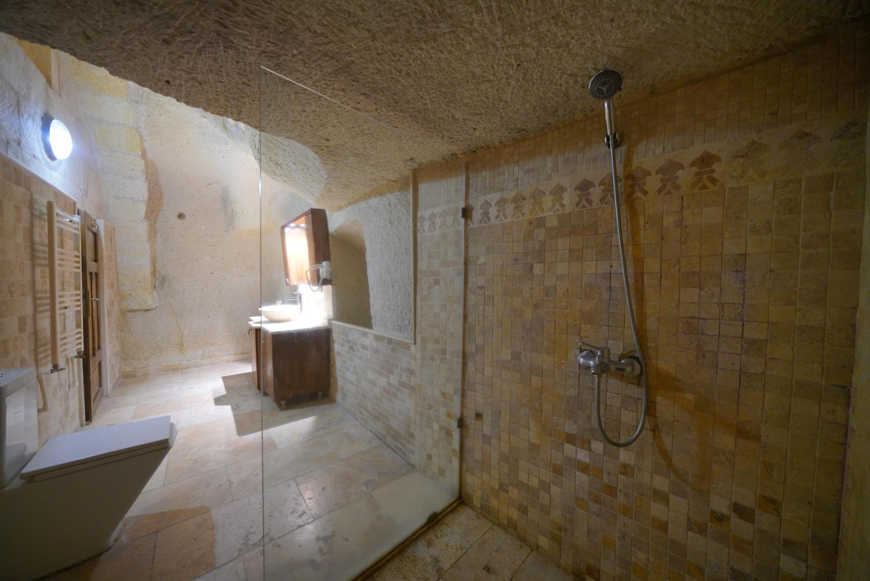 View Cave Hotel - Image 172