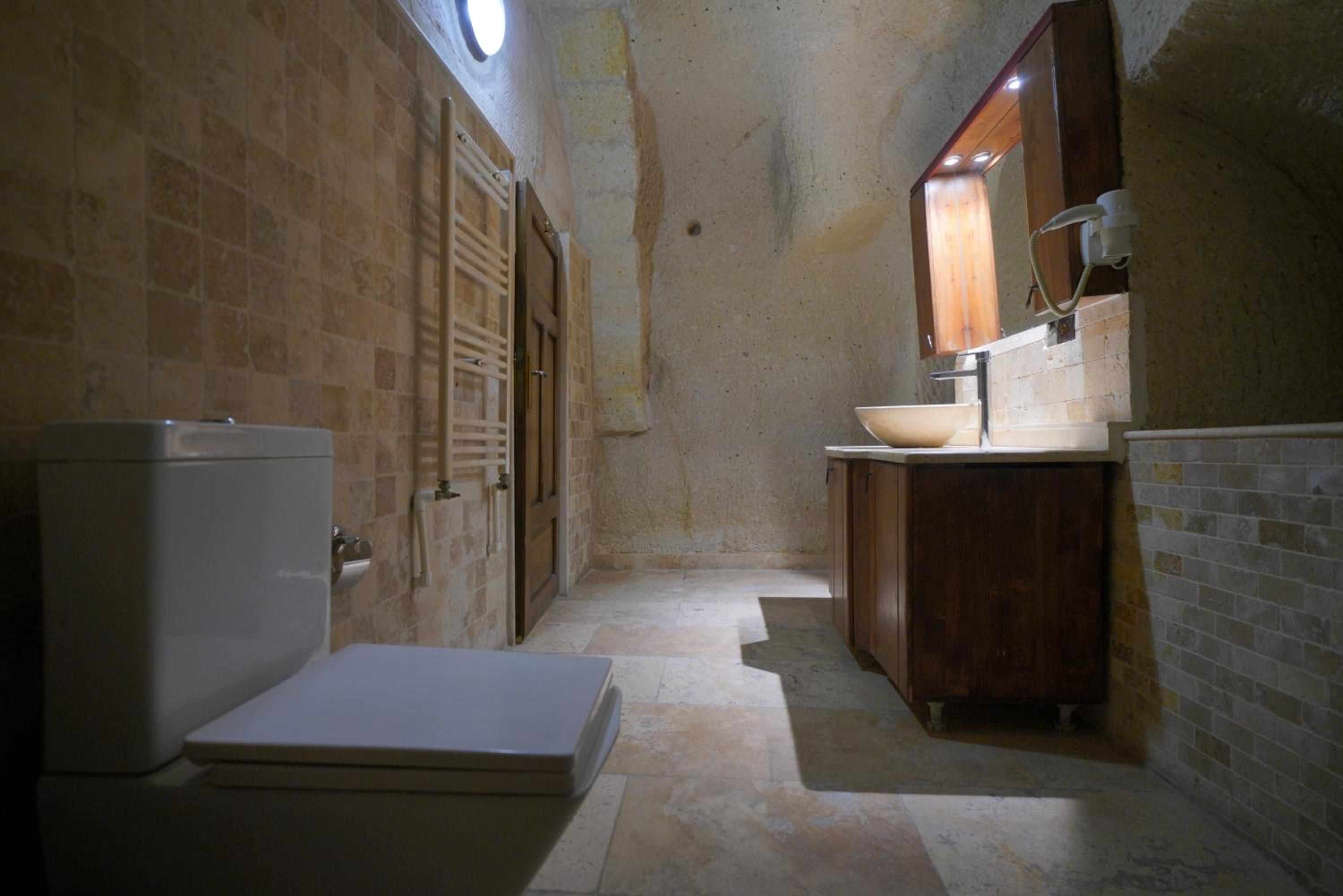 View Cave Hotel - Image 170