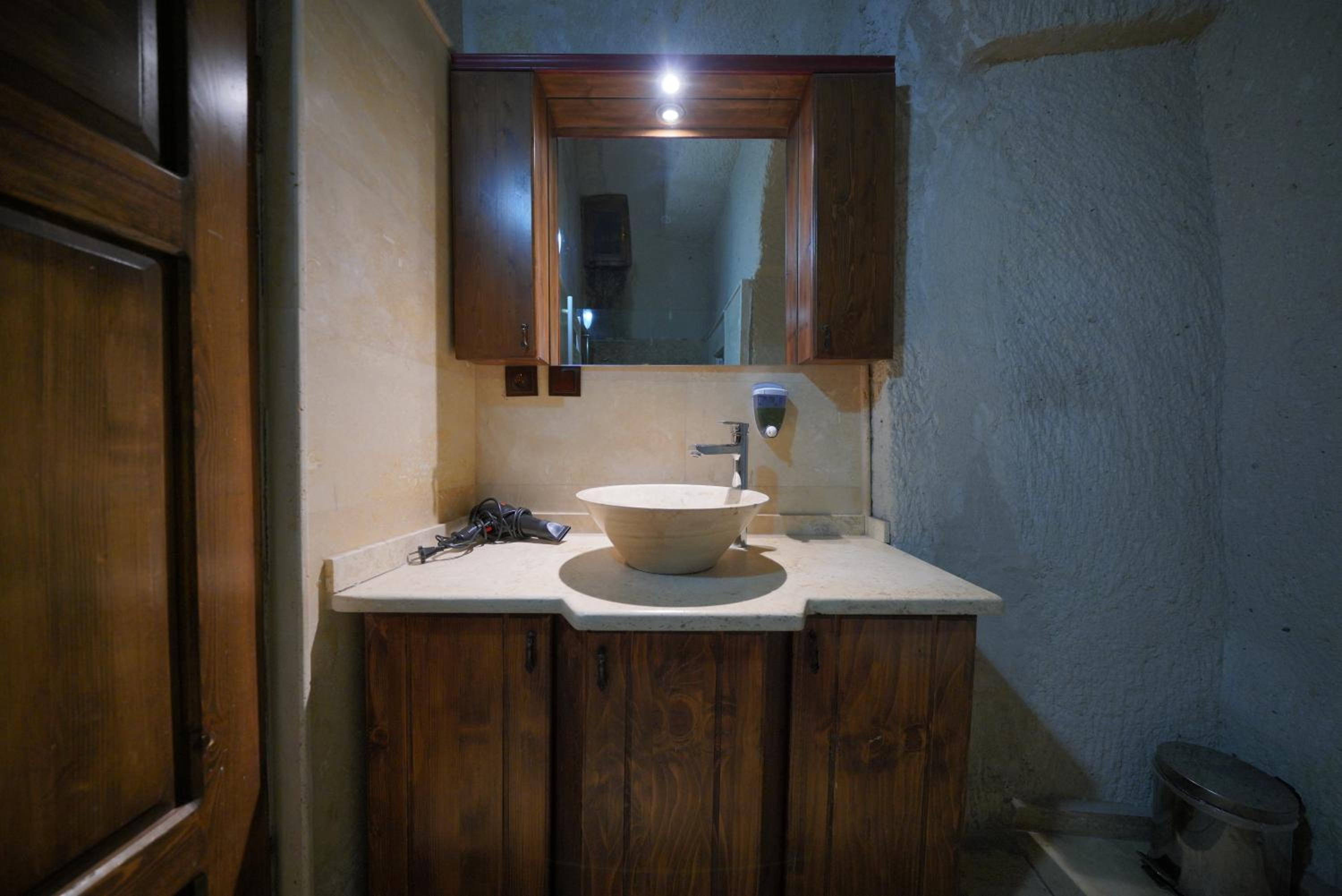 View Cave Hotel - Image 176