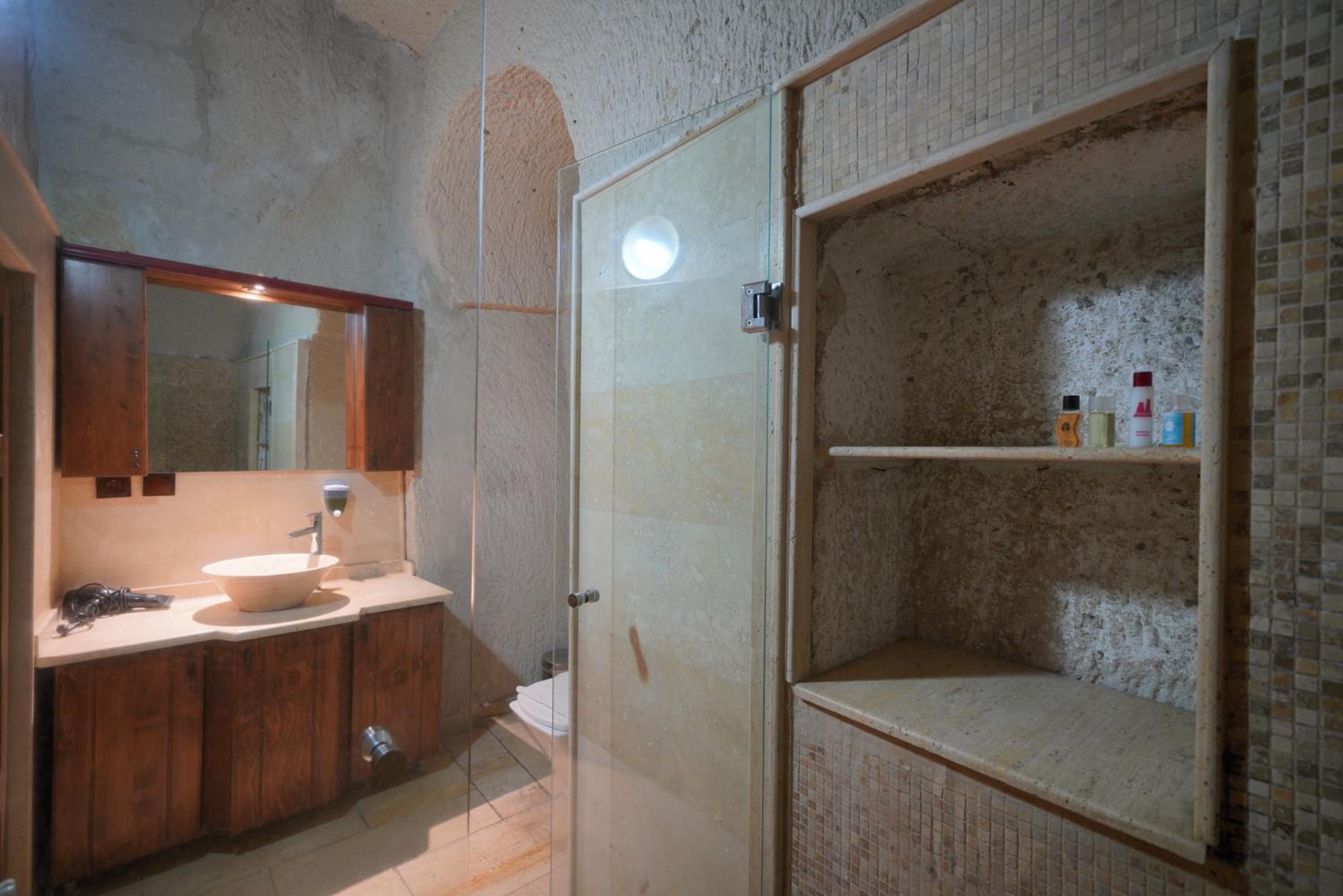 View Cave Hotel - Image 187