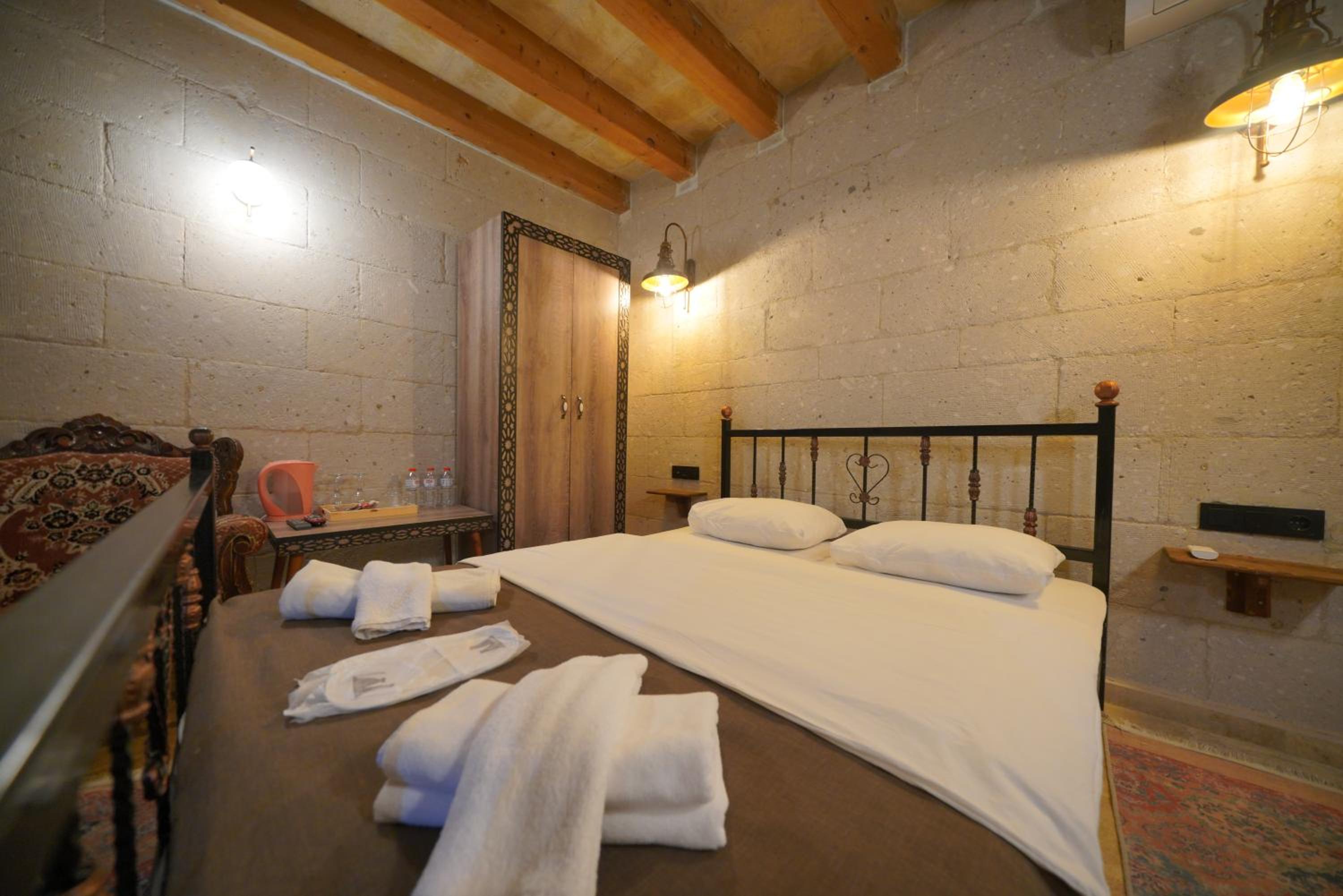 View Cave Hotel - Image 36