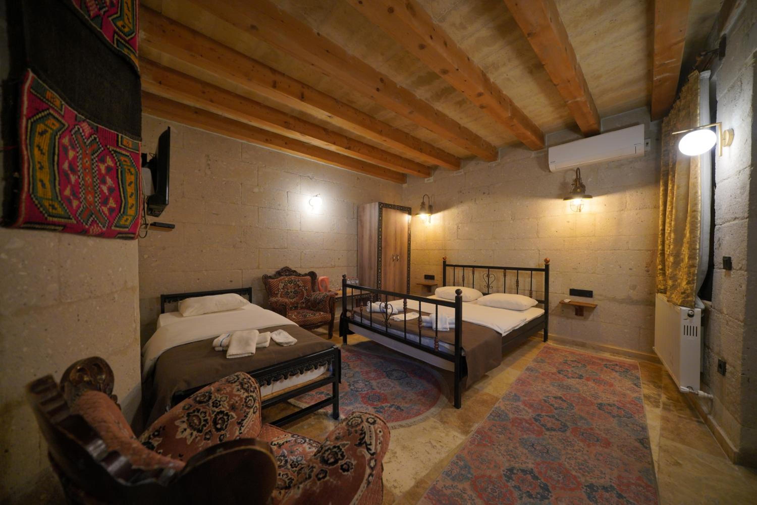 View Cave Hotel - Image 196