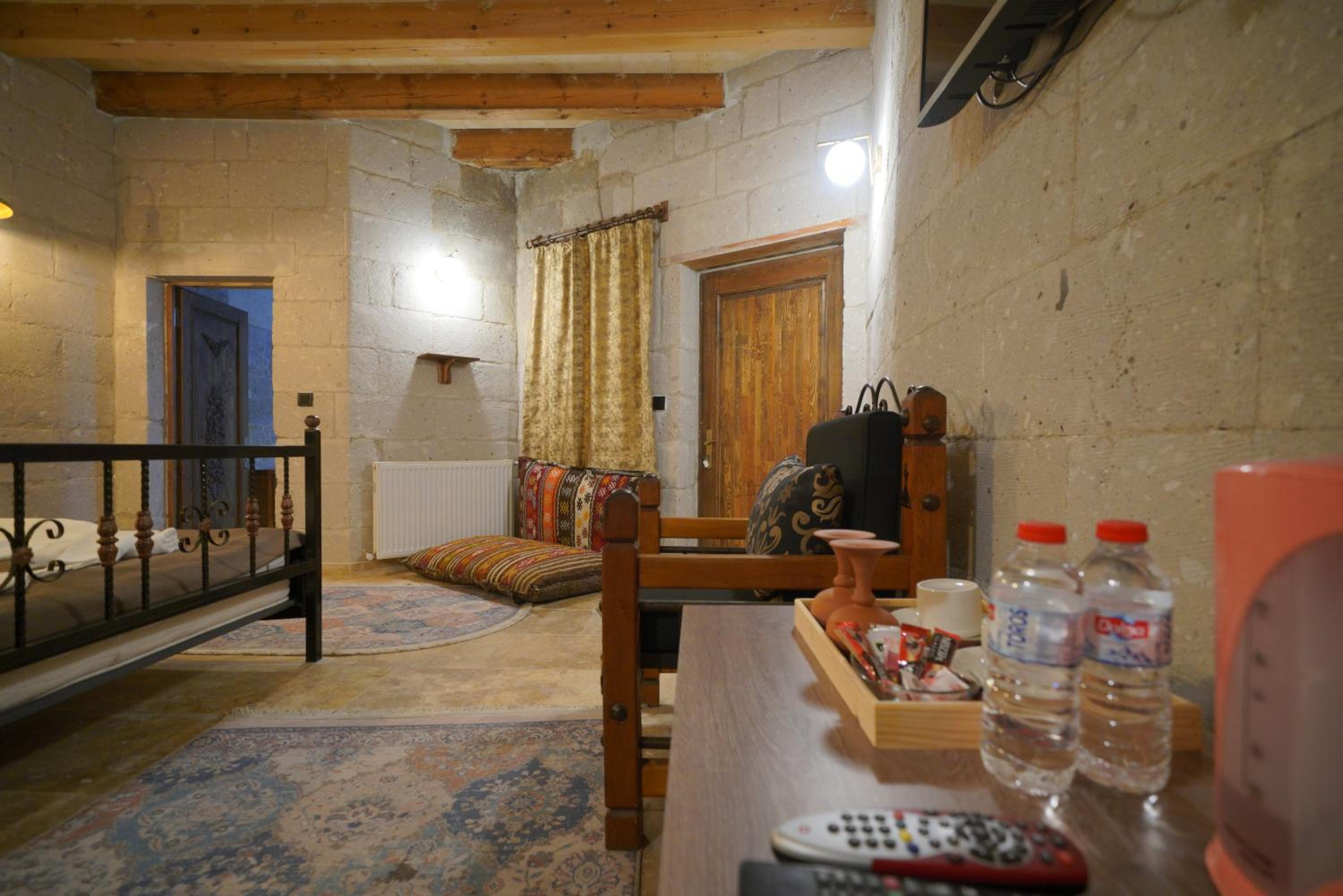 View Cave Hotel - Image 78