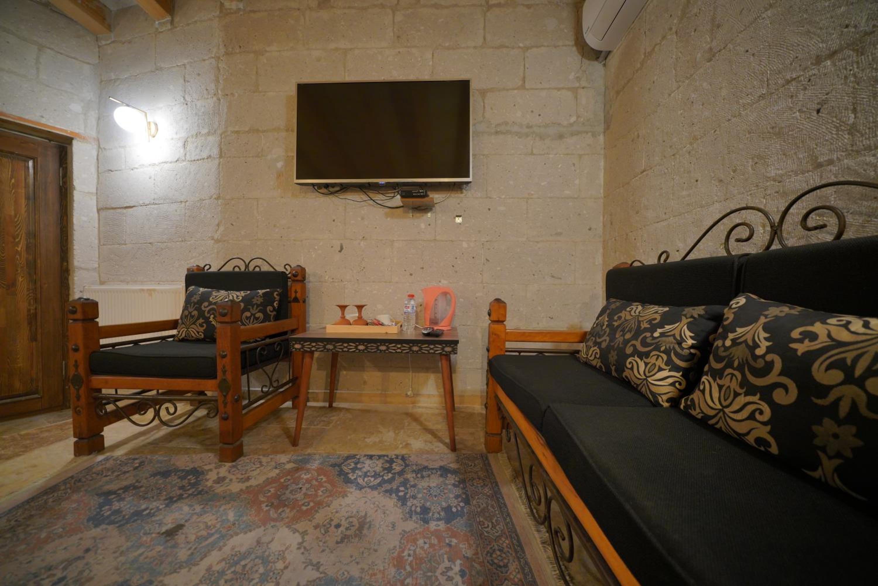 View Cave Hotel - Image 56