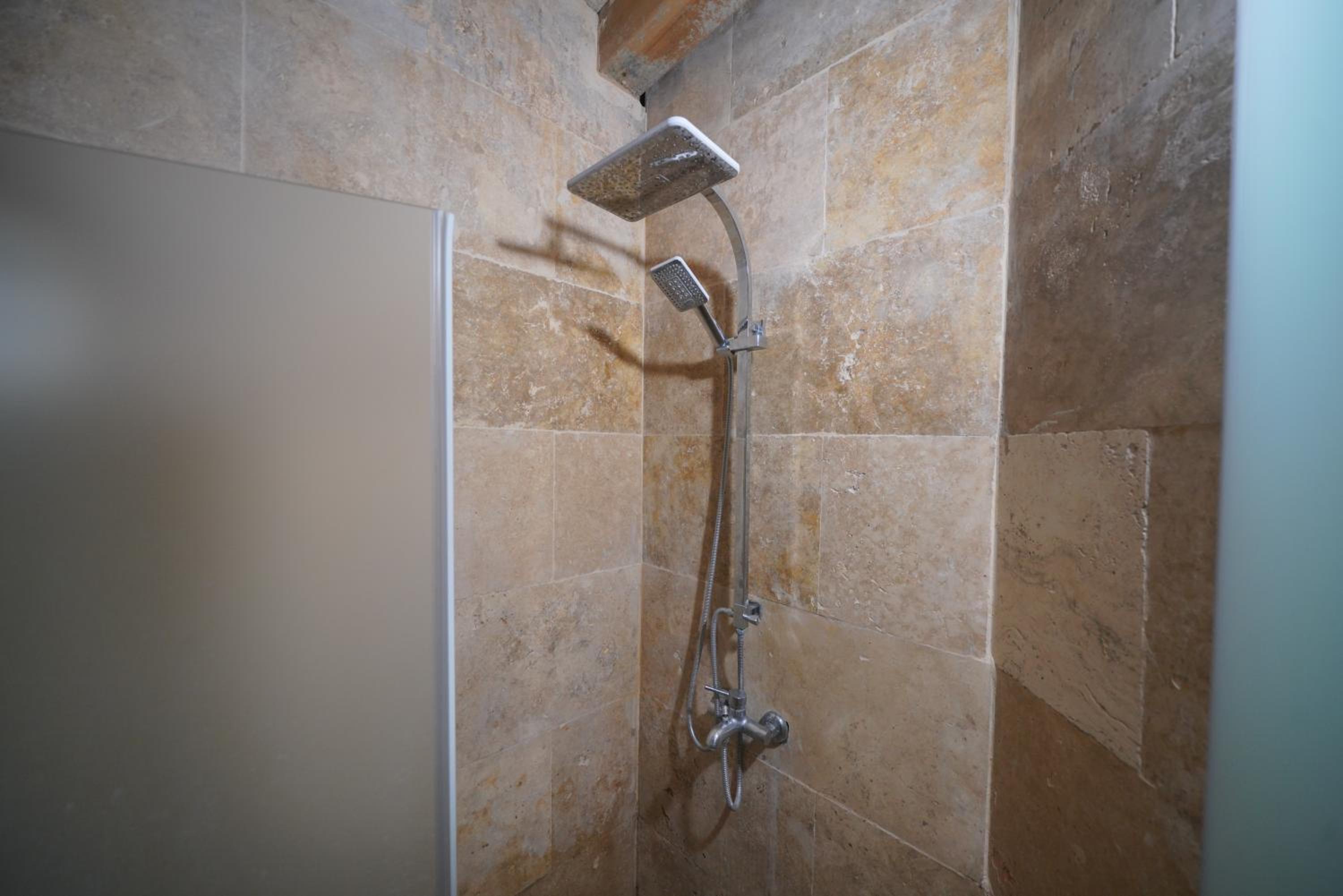 View Cave Hotel - Image 62