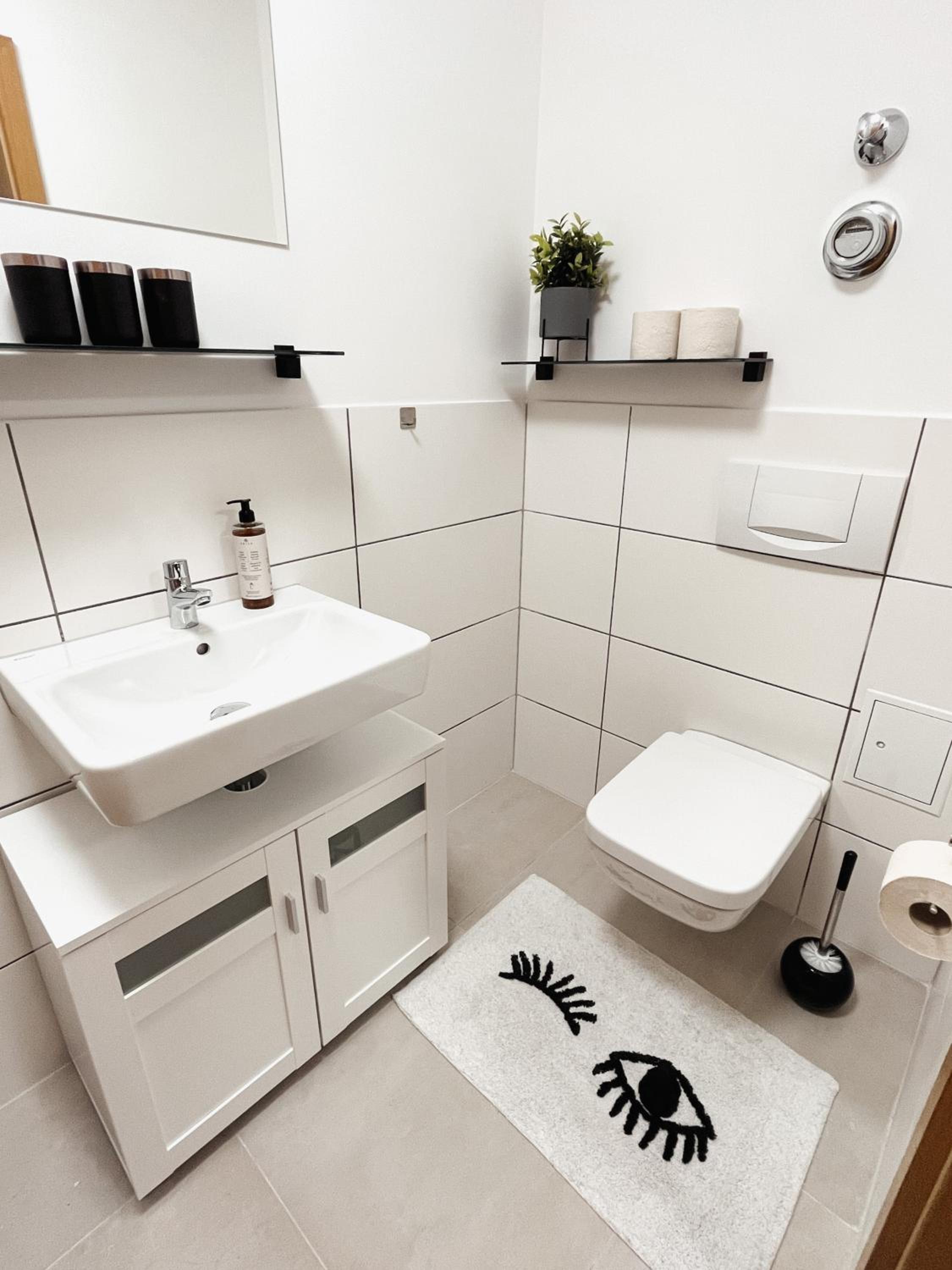 BohnApartments Elisa - Wohlfühlapartment mit 2 Parkplätzen und 3 Schlafzimmern - WLAN - Vollausstattung