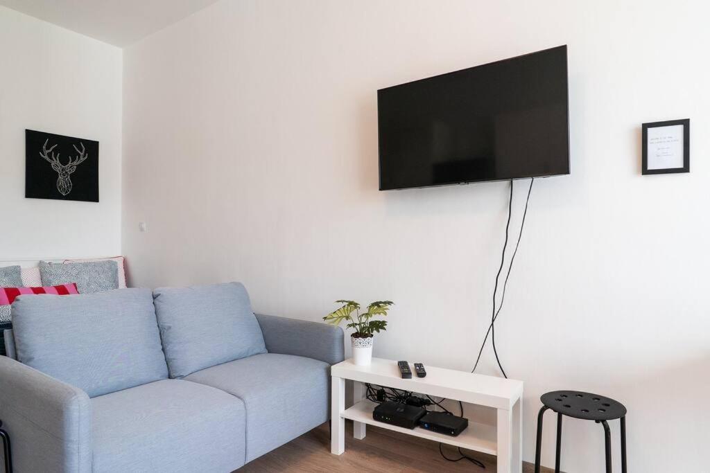Garden View Studio with a balcony (self check in)