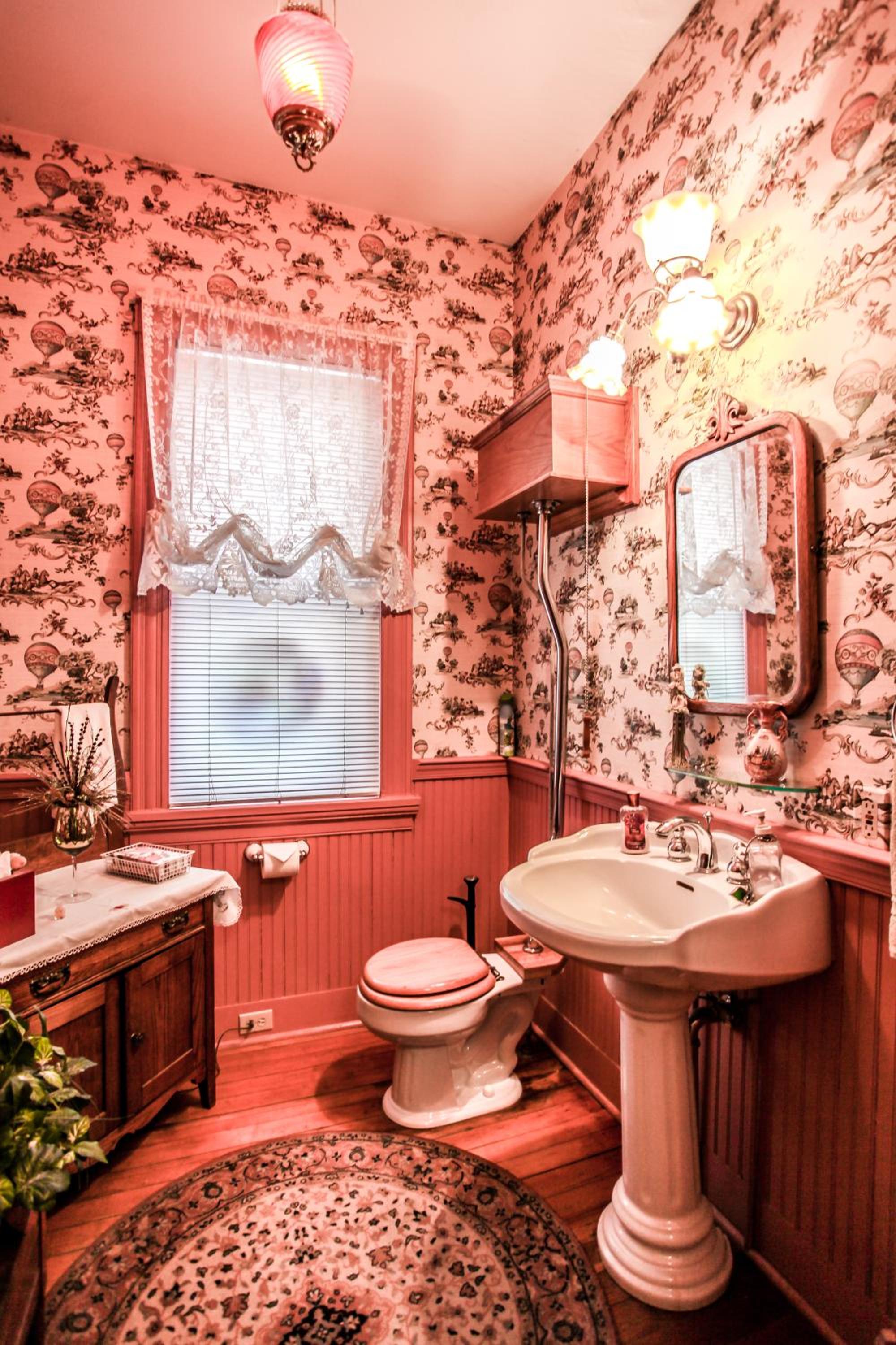 Hollerstown Hill Bed and Breakfast