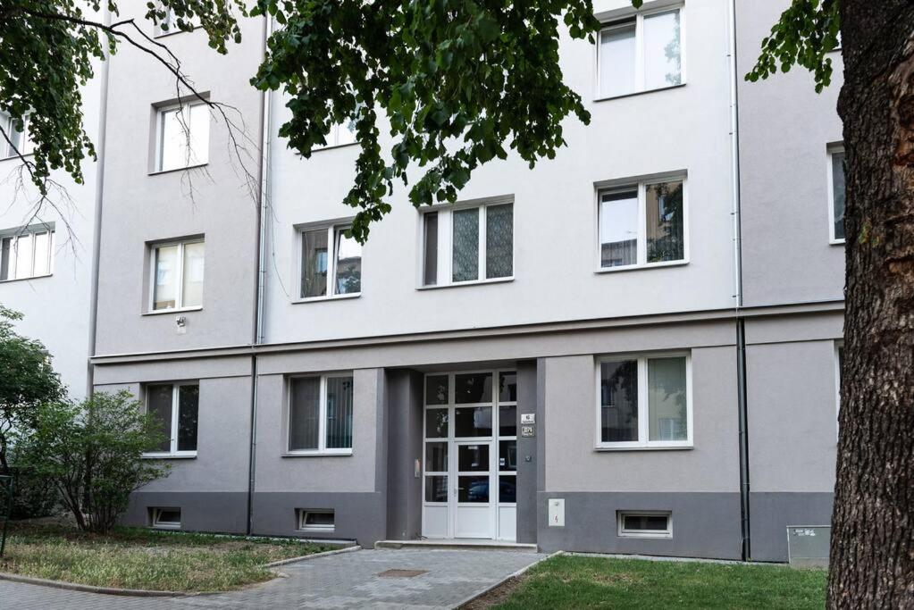 Tranquility Apartement - Brno