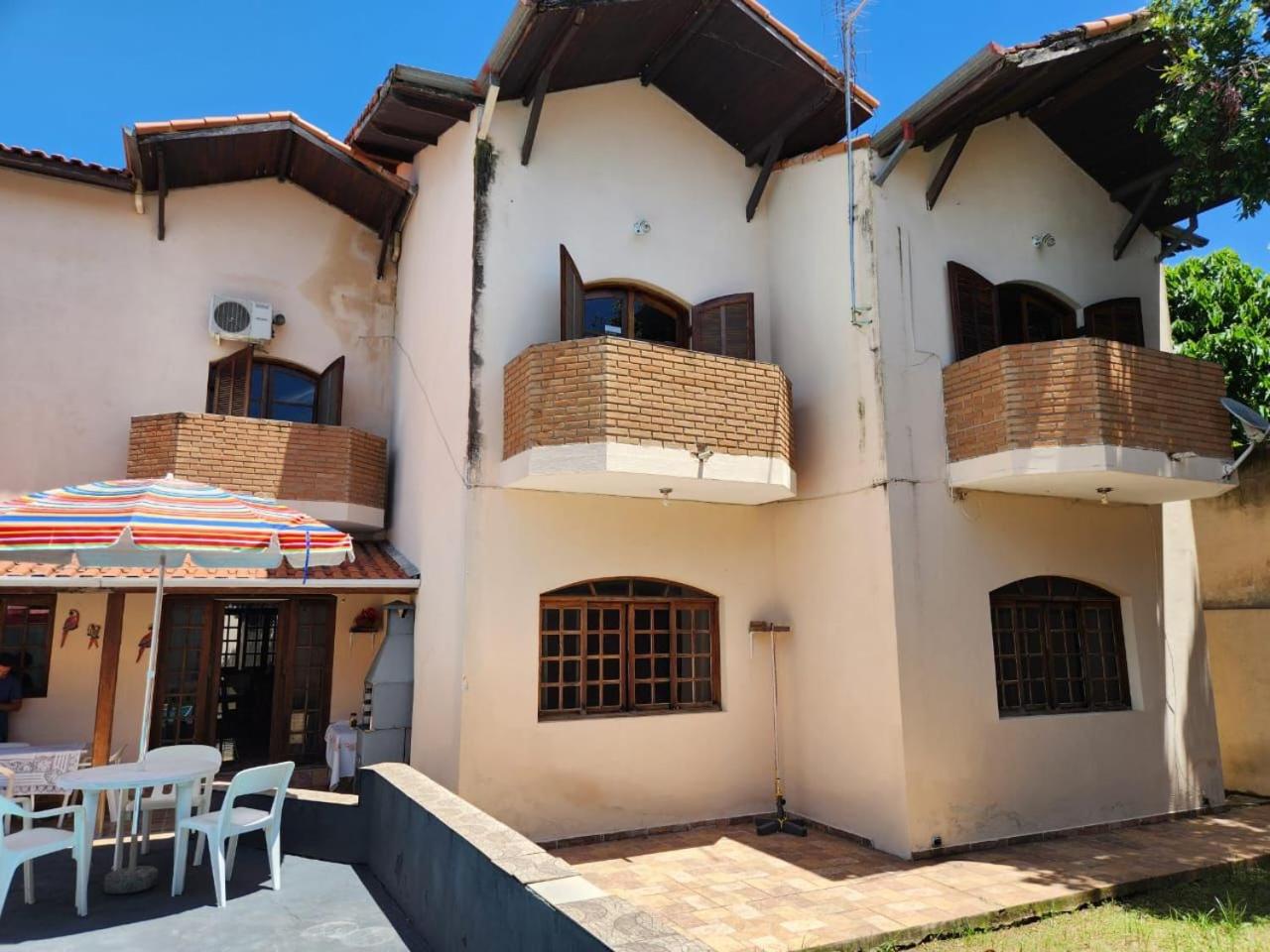 Casa Família Silva próximo ao Santuário Nacional
