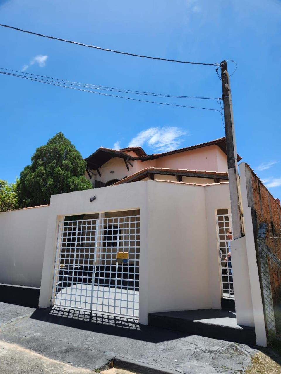 Casa Família Silva próximo ao Santuário Nacional
