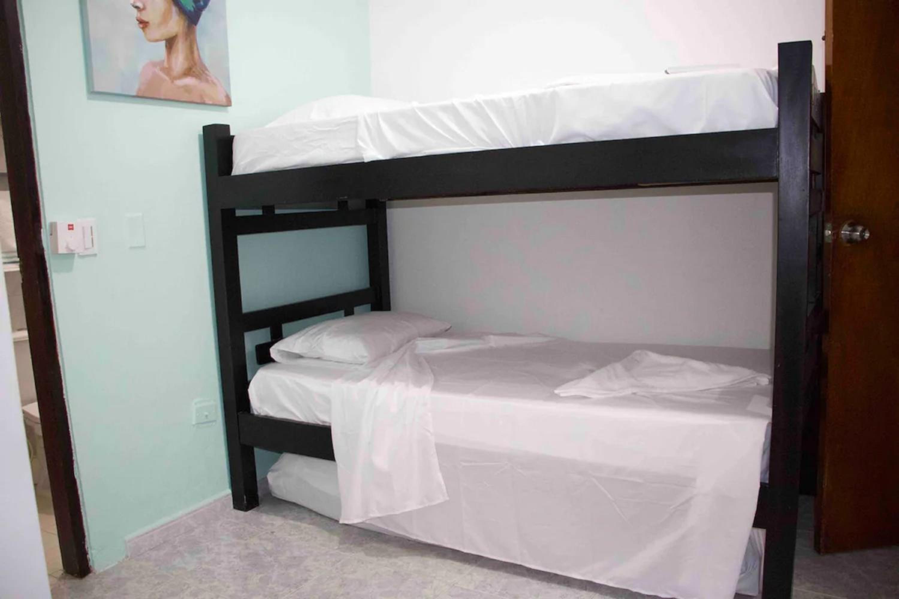 2AG-1M CASA DE 2 HABITACIONES EN GETSEMANI CON JACUZZI Y WIFI