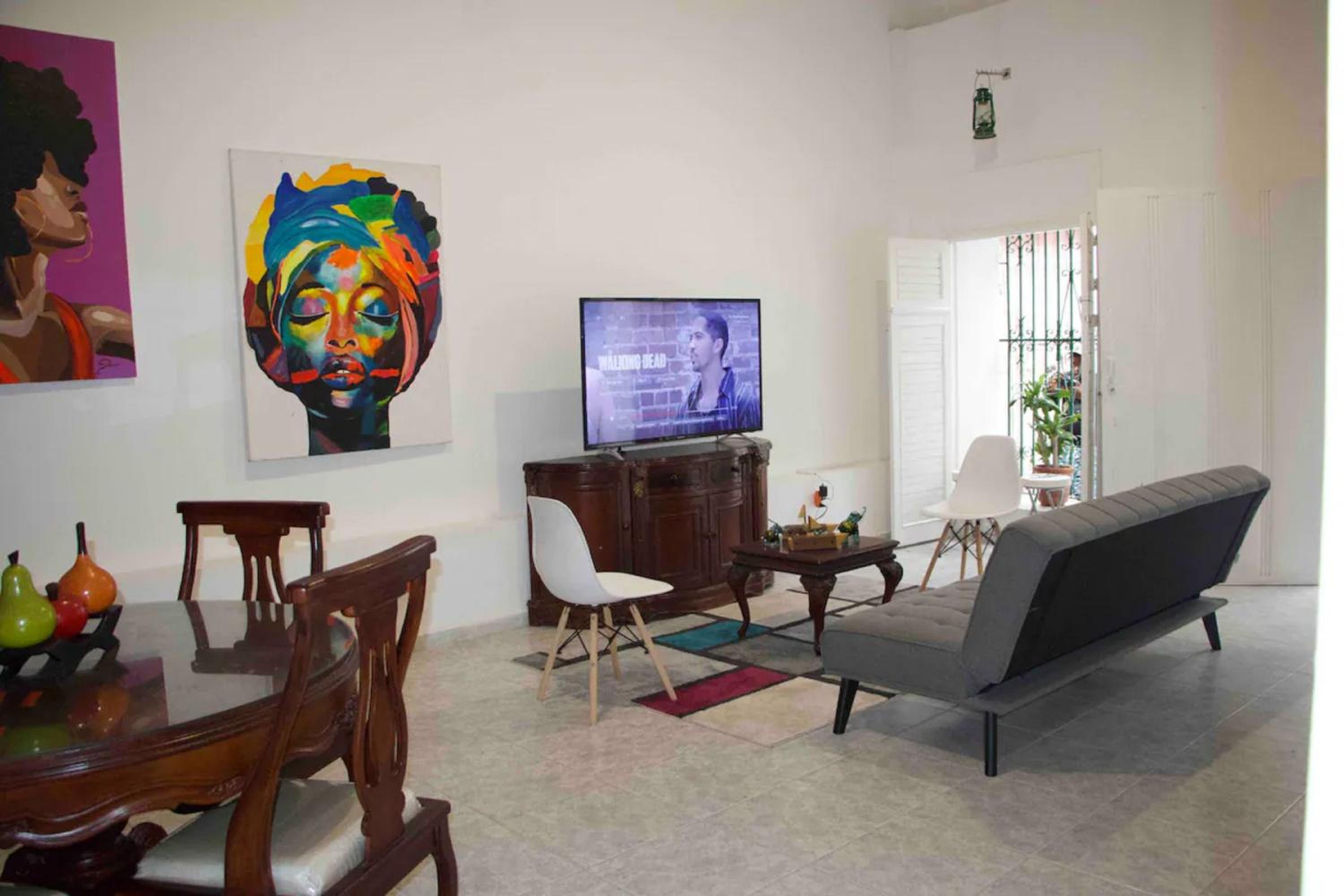 2AG-1M CASA DE 2 HABITACIONES EN GETSEMANI CON JACUZZI Y WIFI