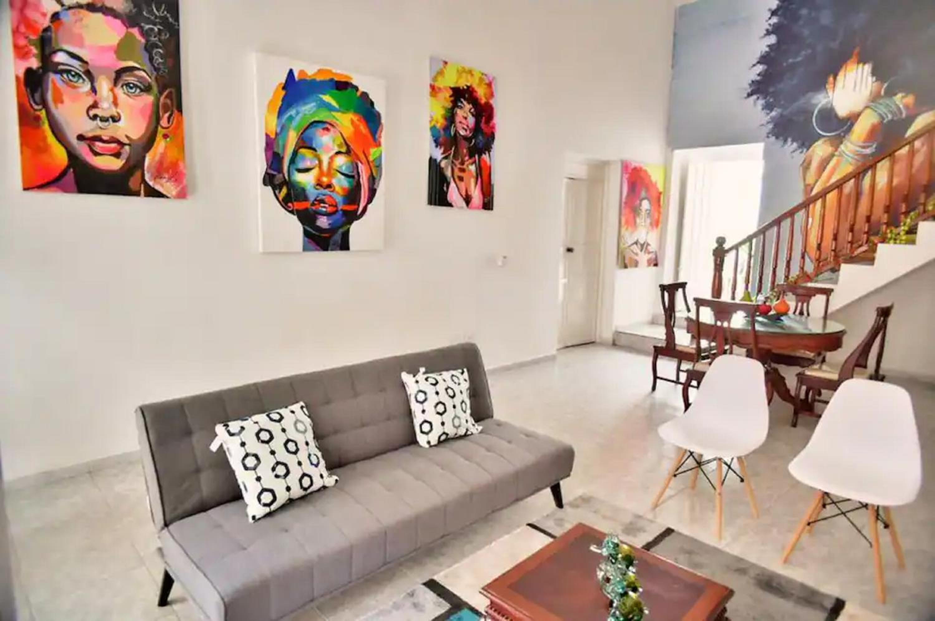 2AG-1M CASA DE 2 HABITACIONES EN GETSEMANI CON JACUZZI Y WIFI