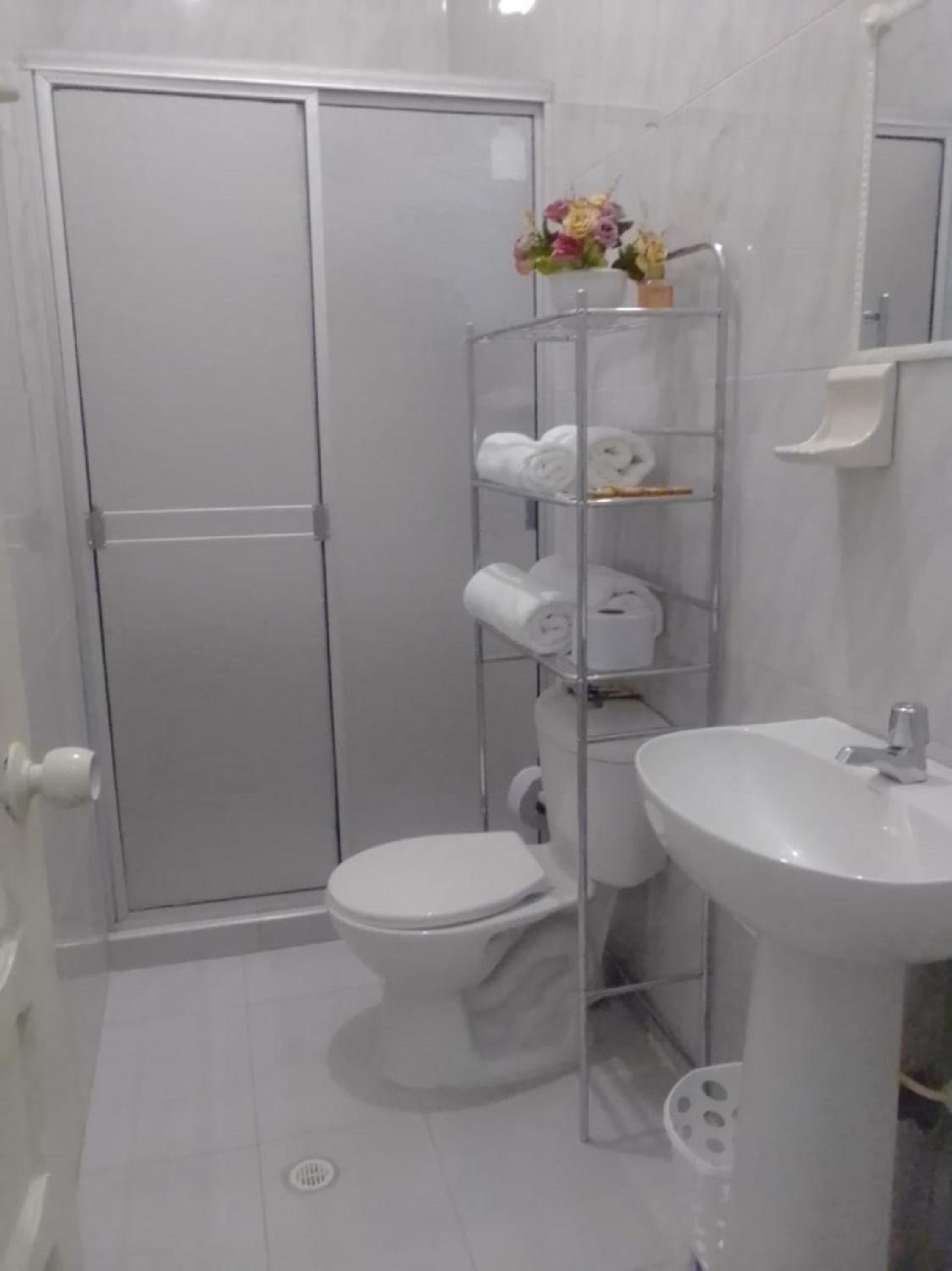 2AG-1M CASA DE 2 HABITACIONES EN GETSEMANI CON JACUZZI Y WIFI