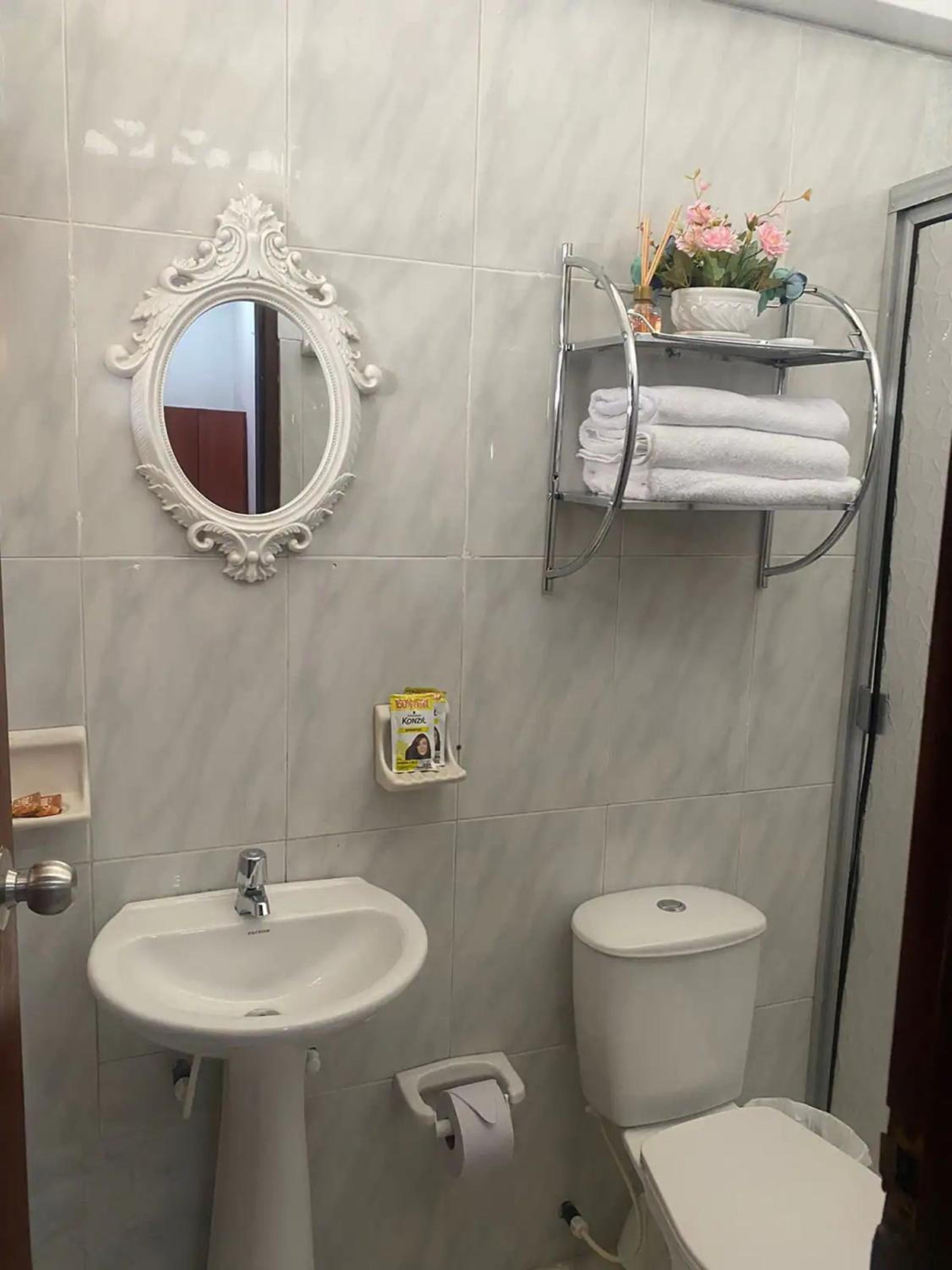 2AG-1M CASA DE 2 HABITACIONES EN GETSEMANI CON JACUZZI Y WIFI
