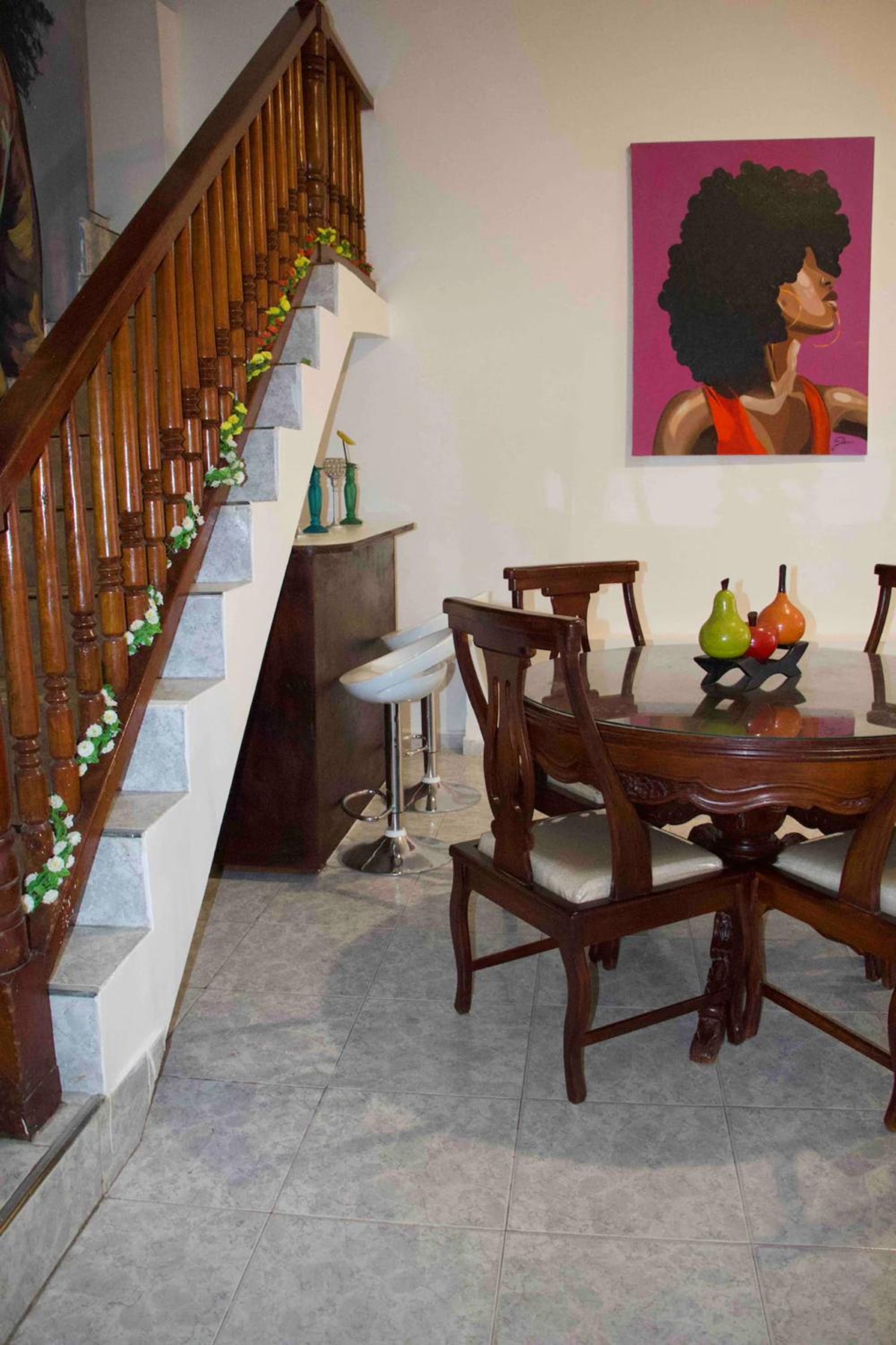 2AG-1M CASA DE 2 HABITACIONES EN GETSEMANI CON JACUZZI Y WIFI