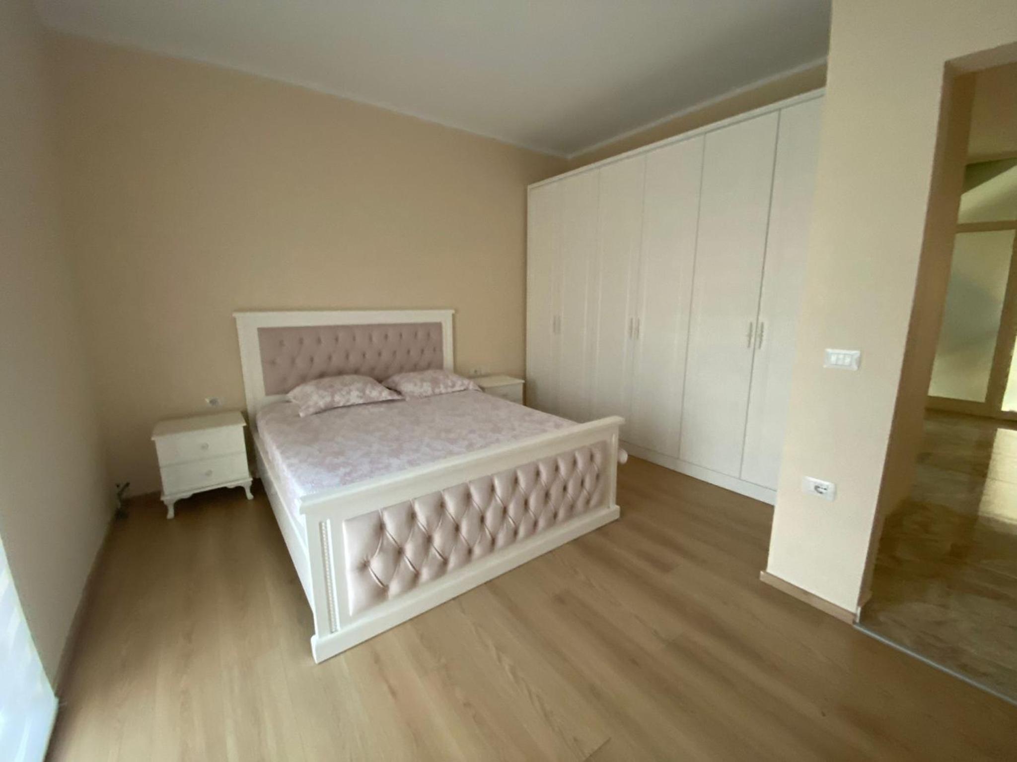 Apartament Jony