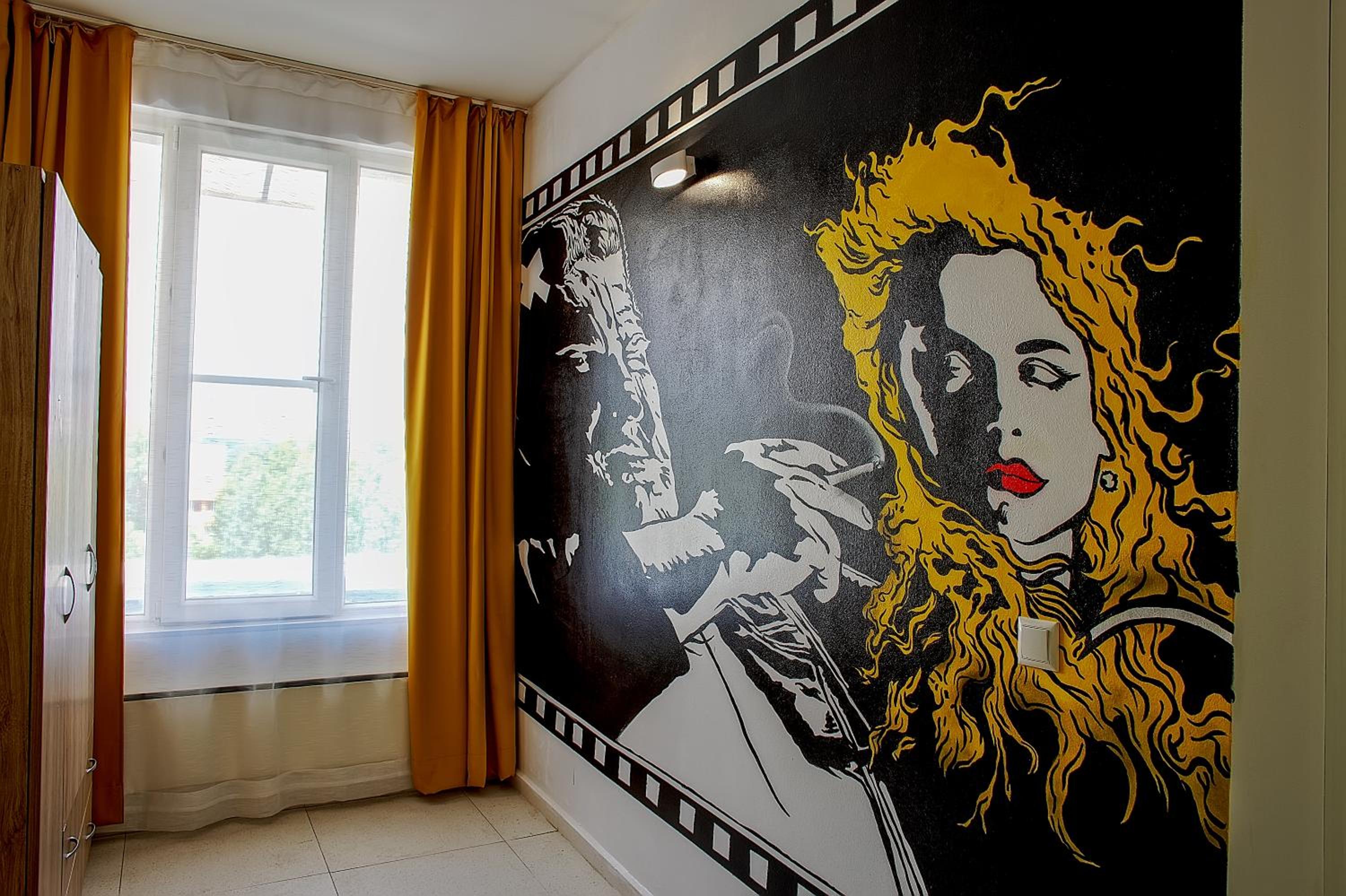 Sin City double stage apartment