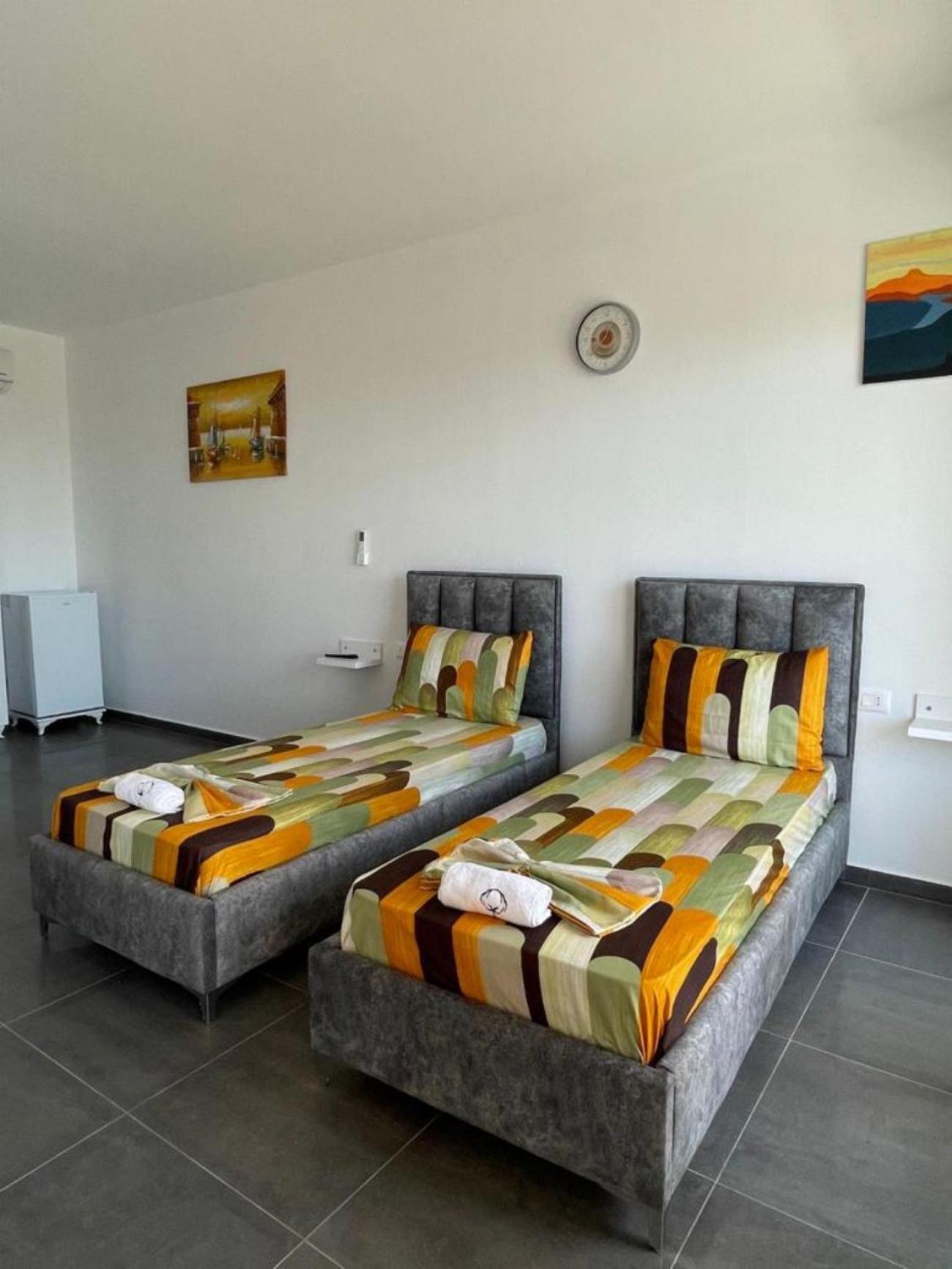 Essos Villas