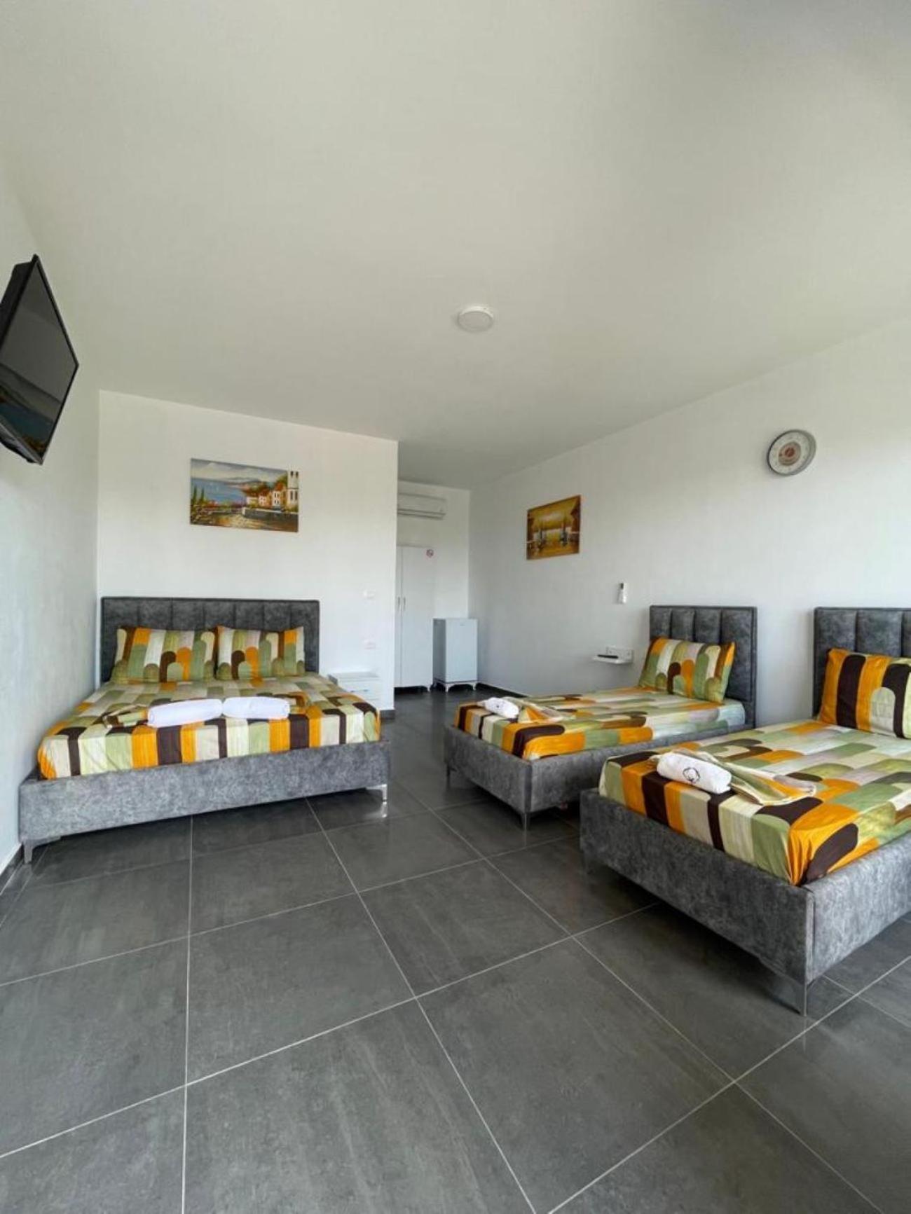 Essos Villas