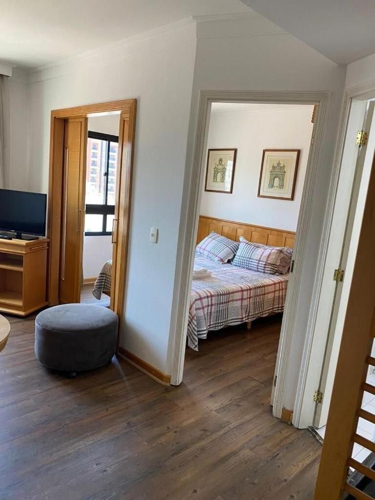 Flat bem localizado na região de Pinheiros!