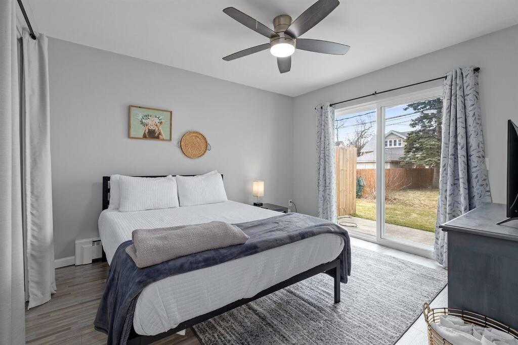 Bright & Comfy 1 Bedroom Flat - Hollywood Suites, photo 4