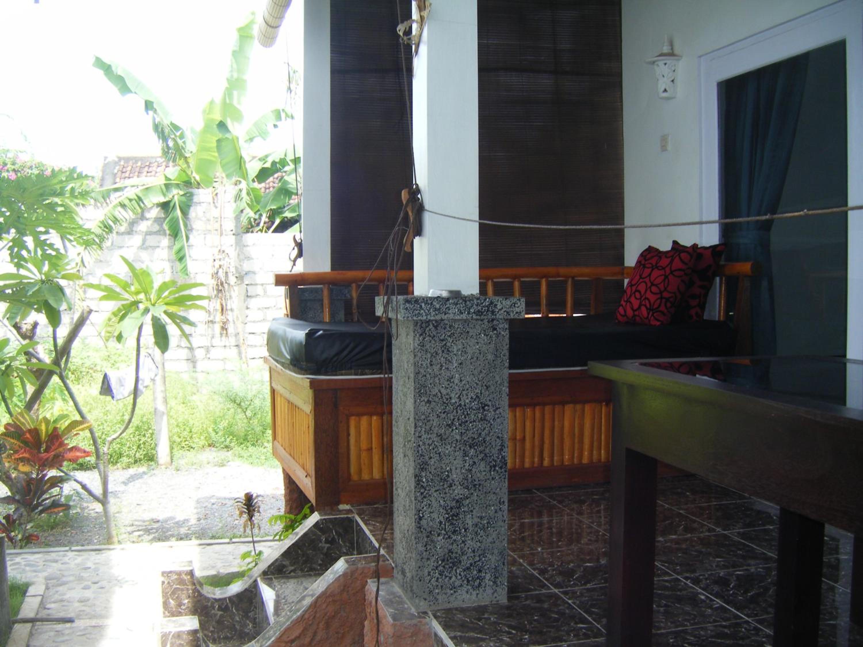 Photo 43