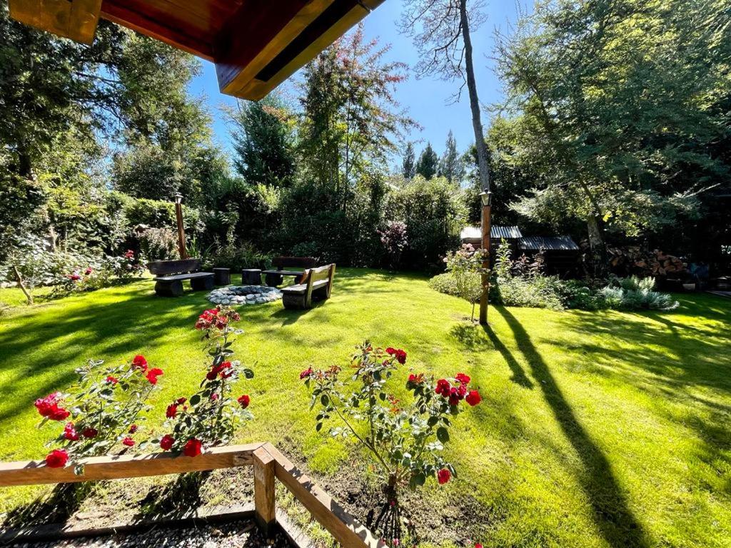 CASA AZUL LIMAY VILLA LA ANGOSTURA