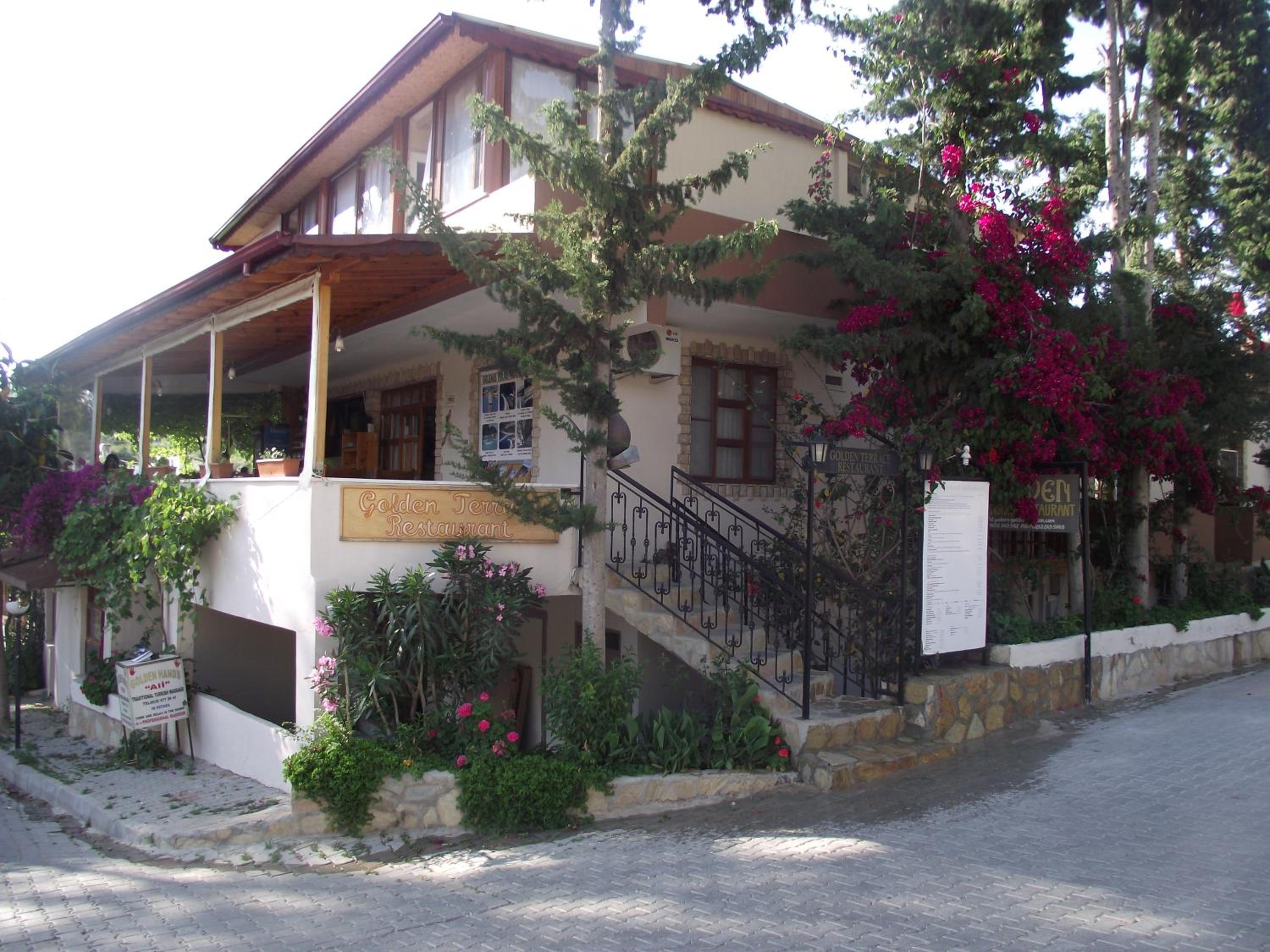 Photo 12