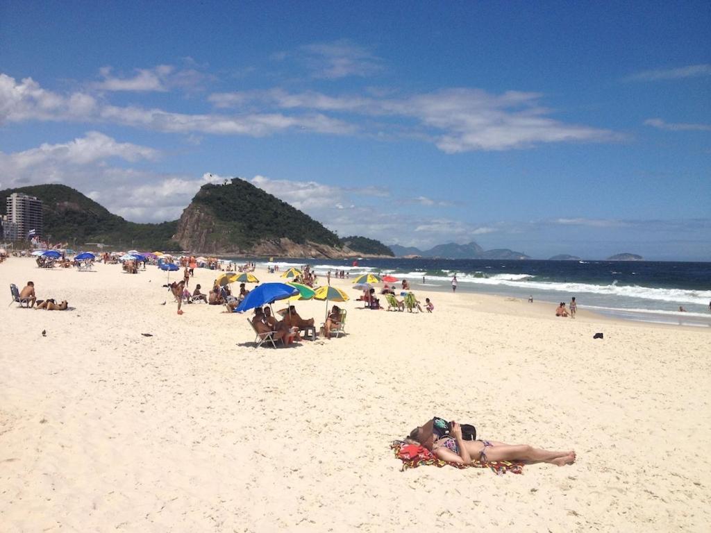 Vista luxuosa para o mar, conforto e privacidade!