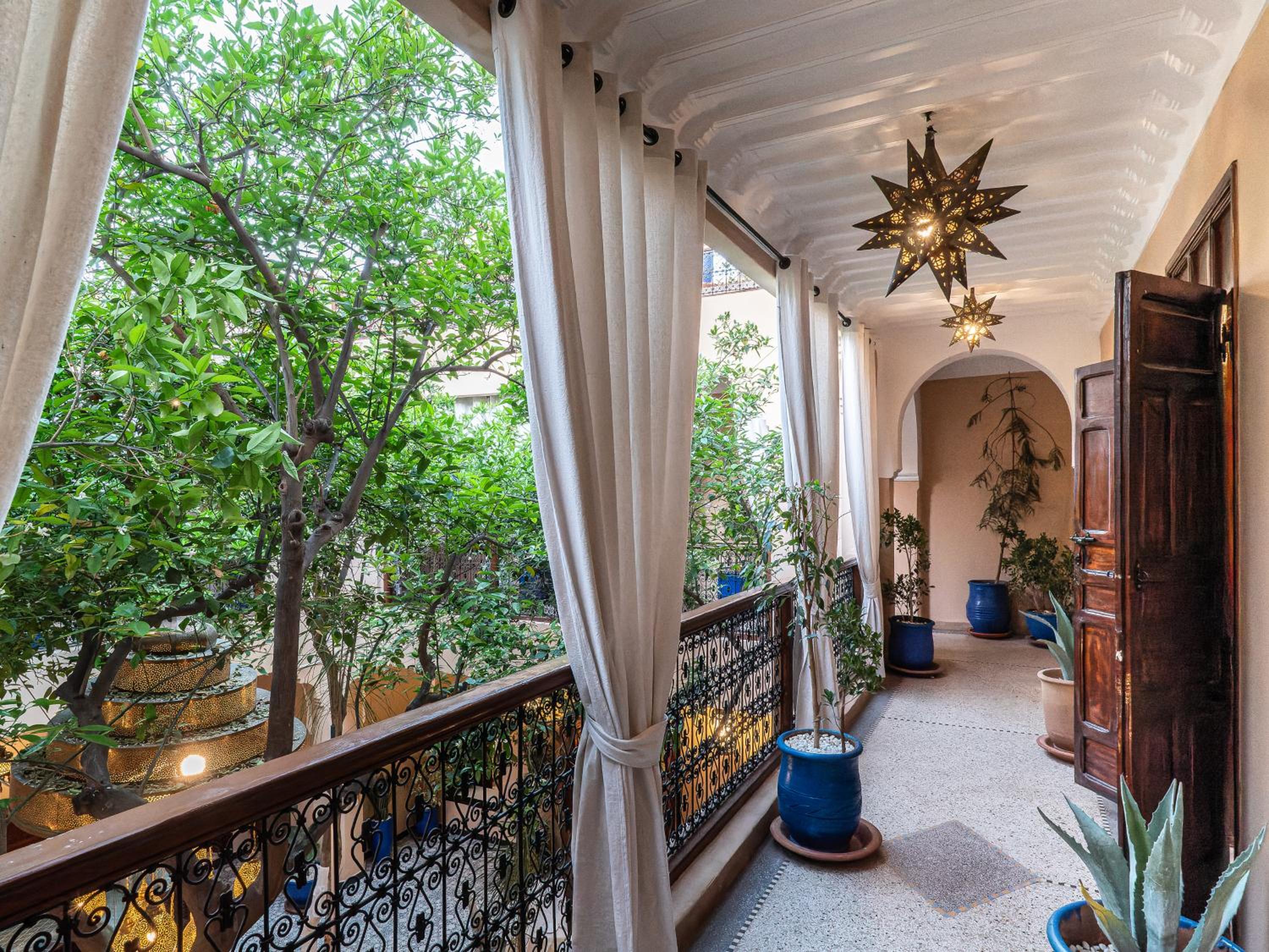 Hotel Riad Dar El Médina - Heated Swimming pool, jacuzzi & Spa - Image 1