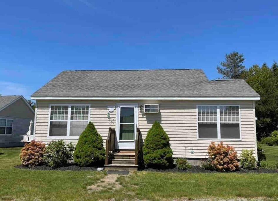 Hotel Wells Cottage With Resort Amenities - 1 Mile To Beach!