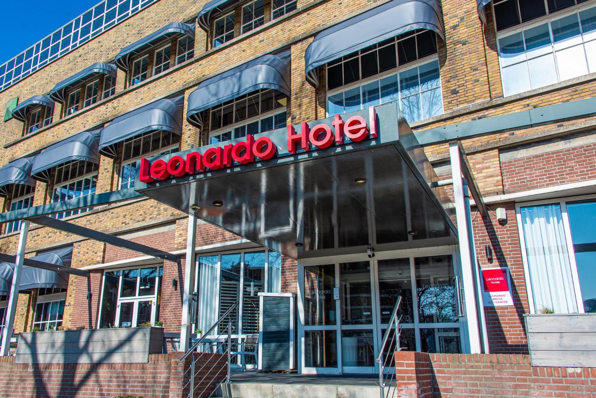 Hotel Leonardo Hotel Breda City Center - Image 1