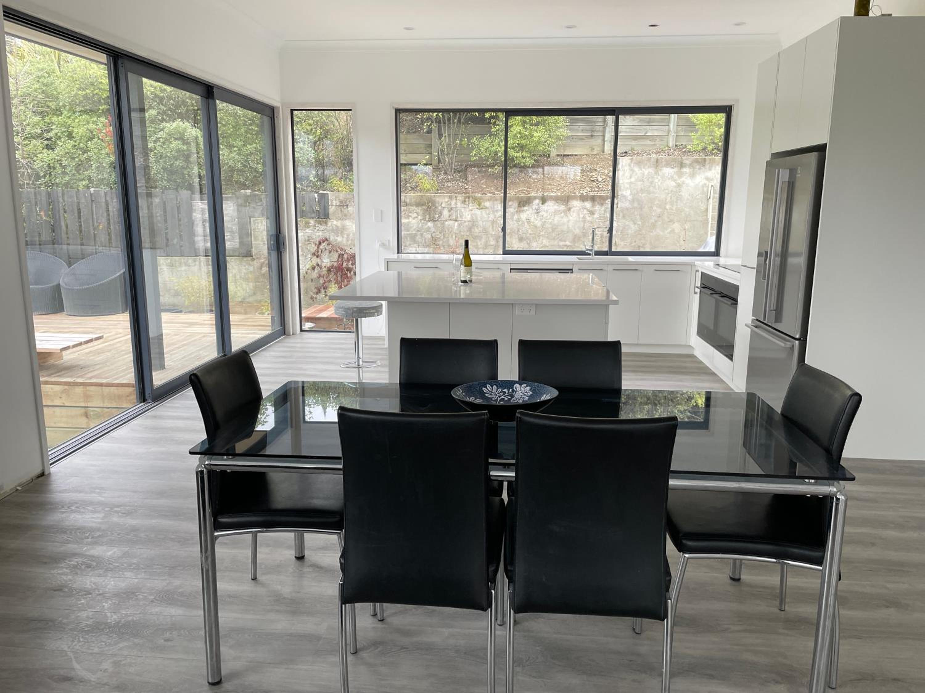 Private Retreat Central Wanaka 2 Bedroom view 3