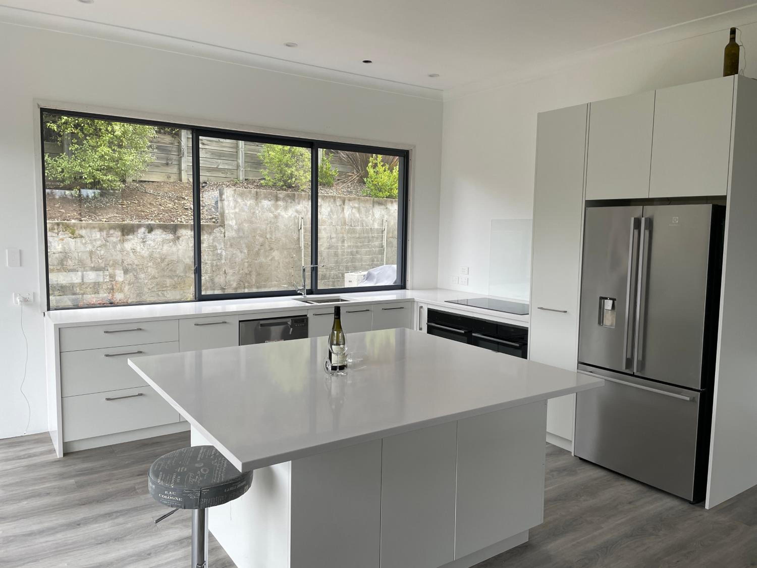 Private Retreat Central Wanaka 2 Bedroom view 4