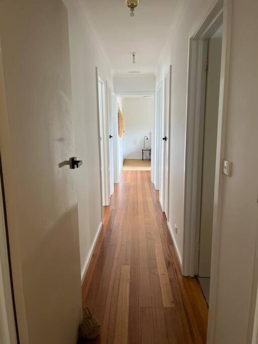 Casa Rossi - coastal gem only 300 metres from the beautiful Red Rocks beach - Cowes, Phillip Island