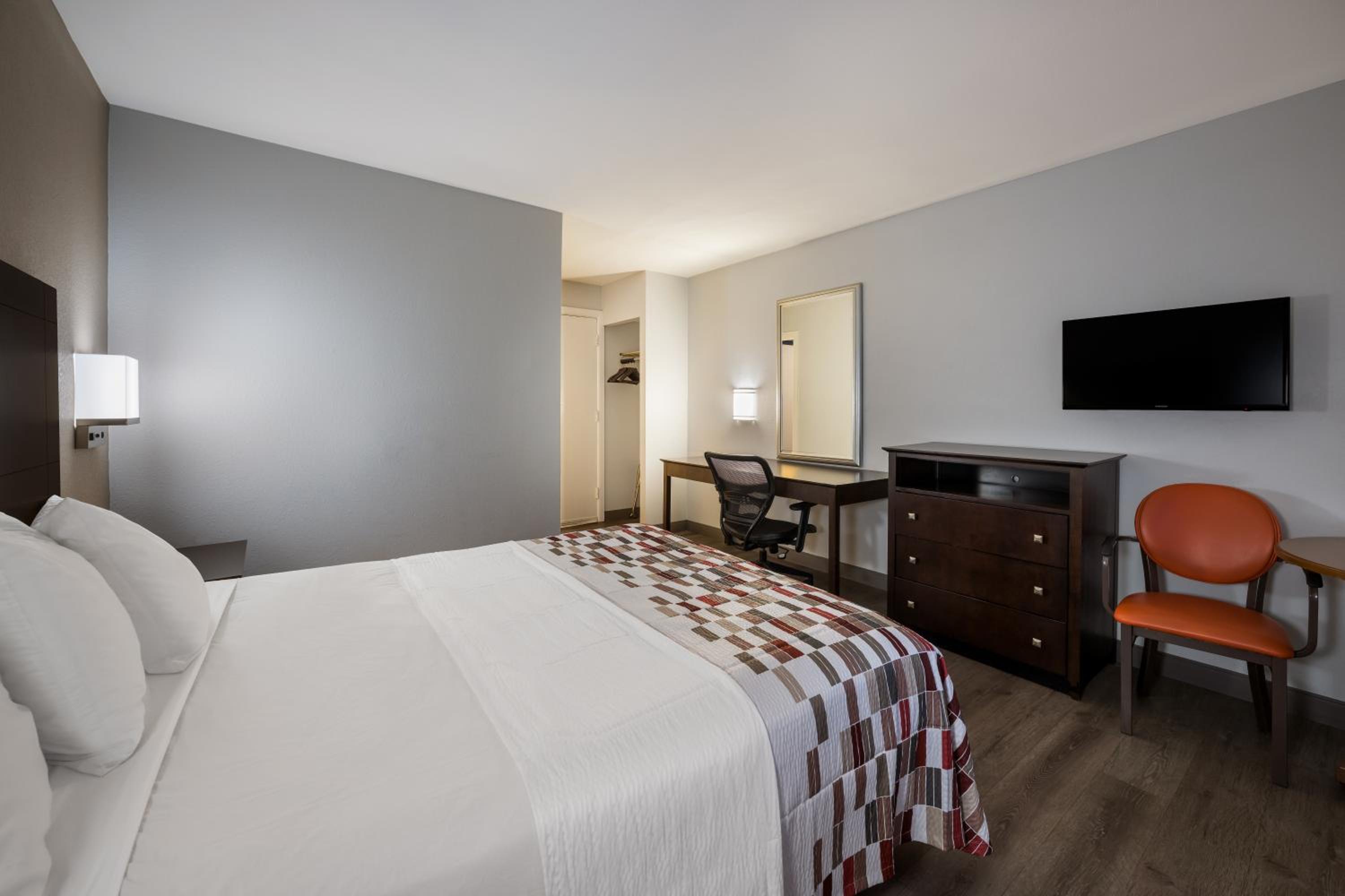 Gateway Inn - Property Image 18