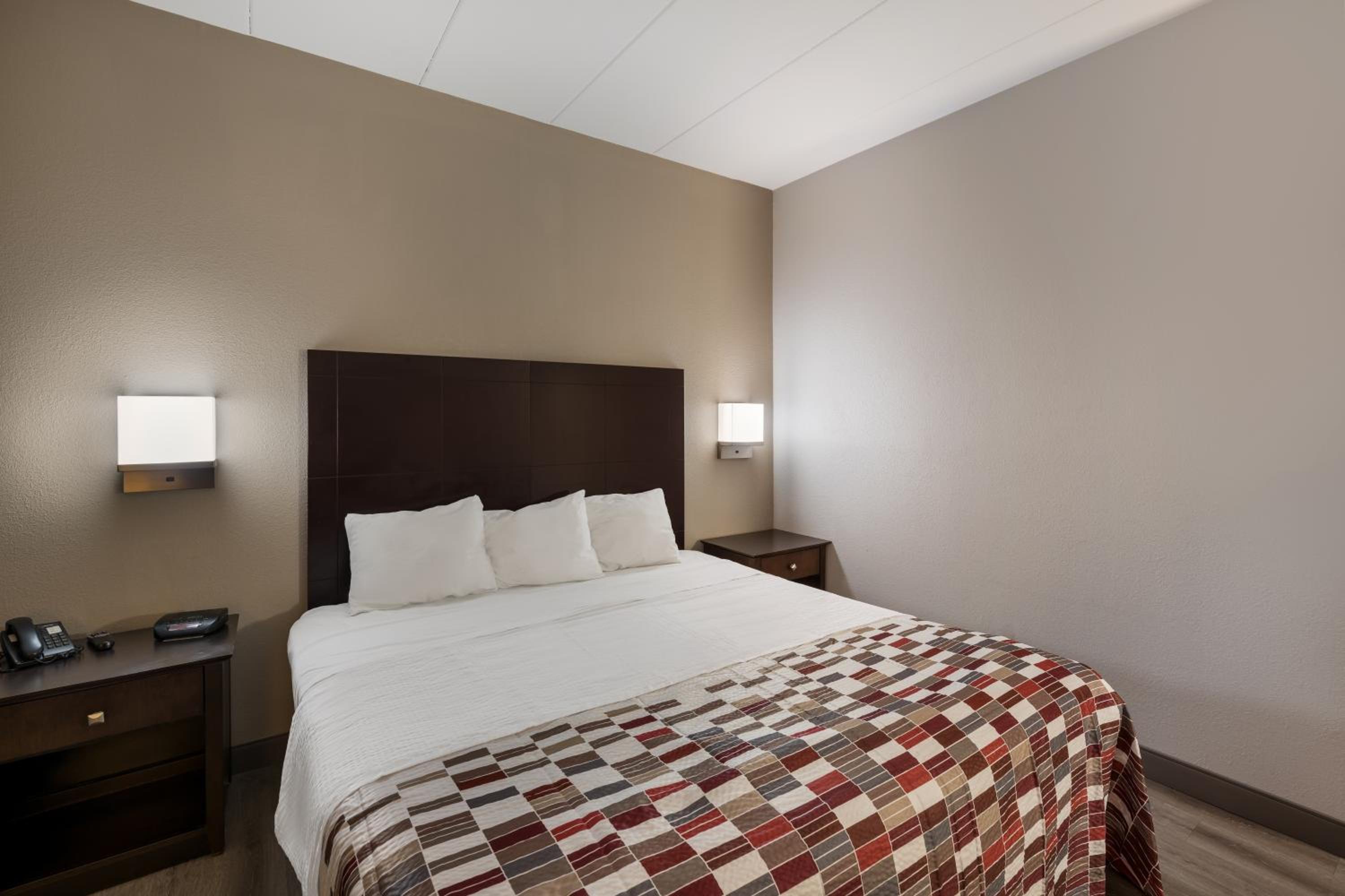 Gateway Inn - Property Image 23