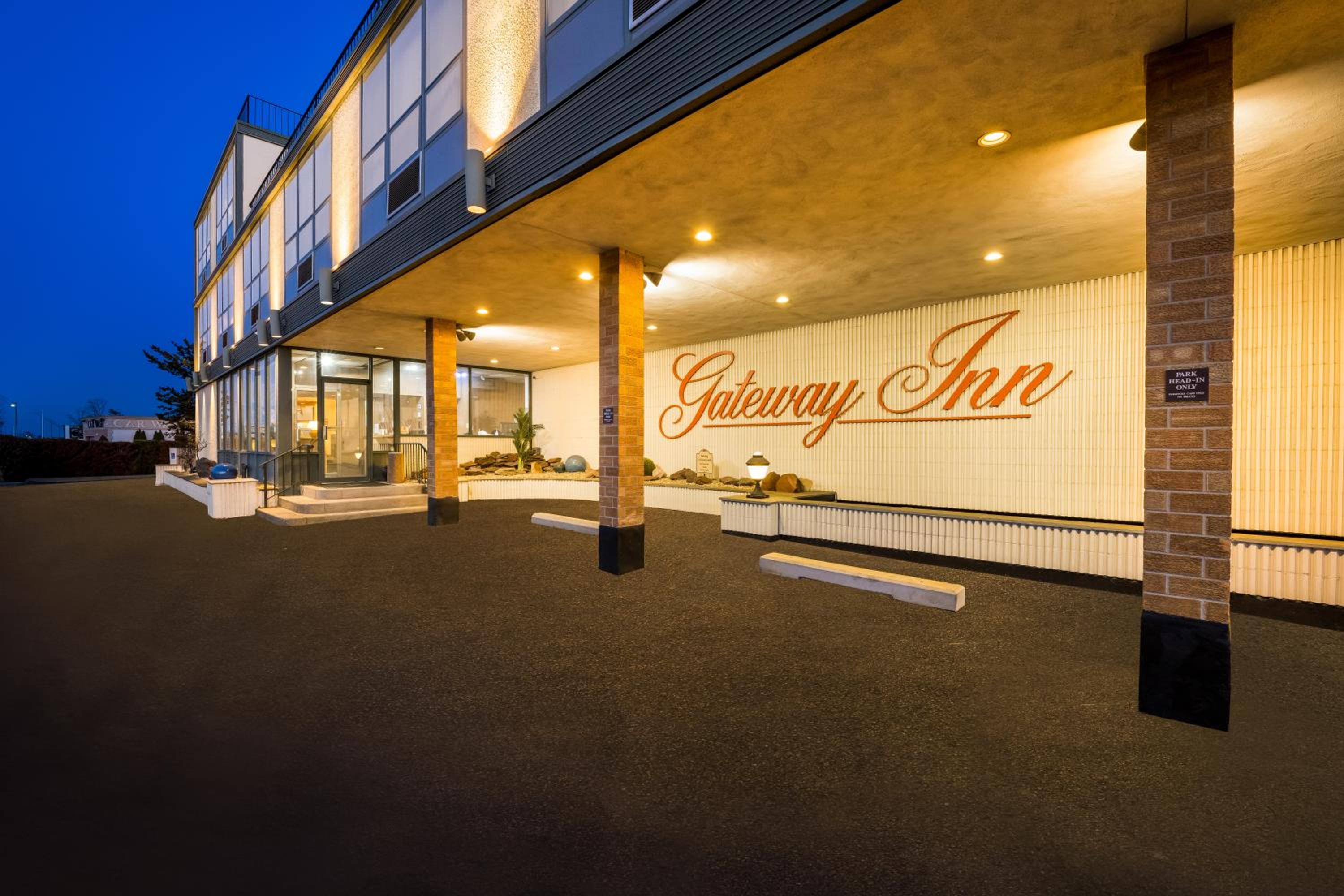 Gateway Inn - Property Image 3