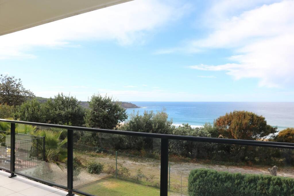 Villa paradiso - 5 bed - beach access - pool