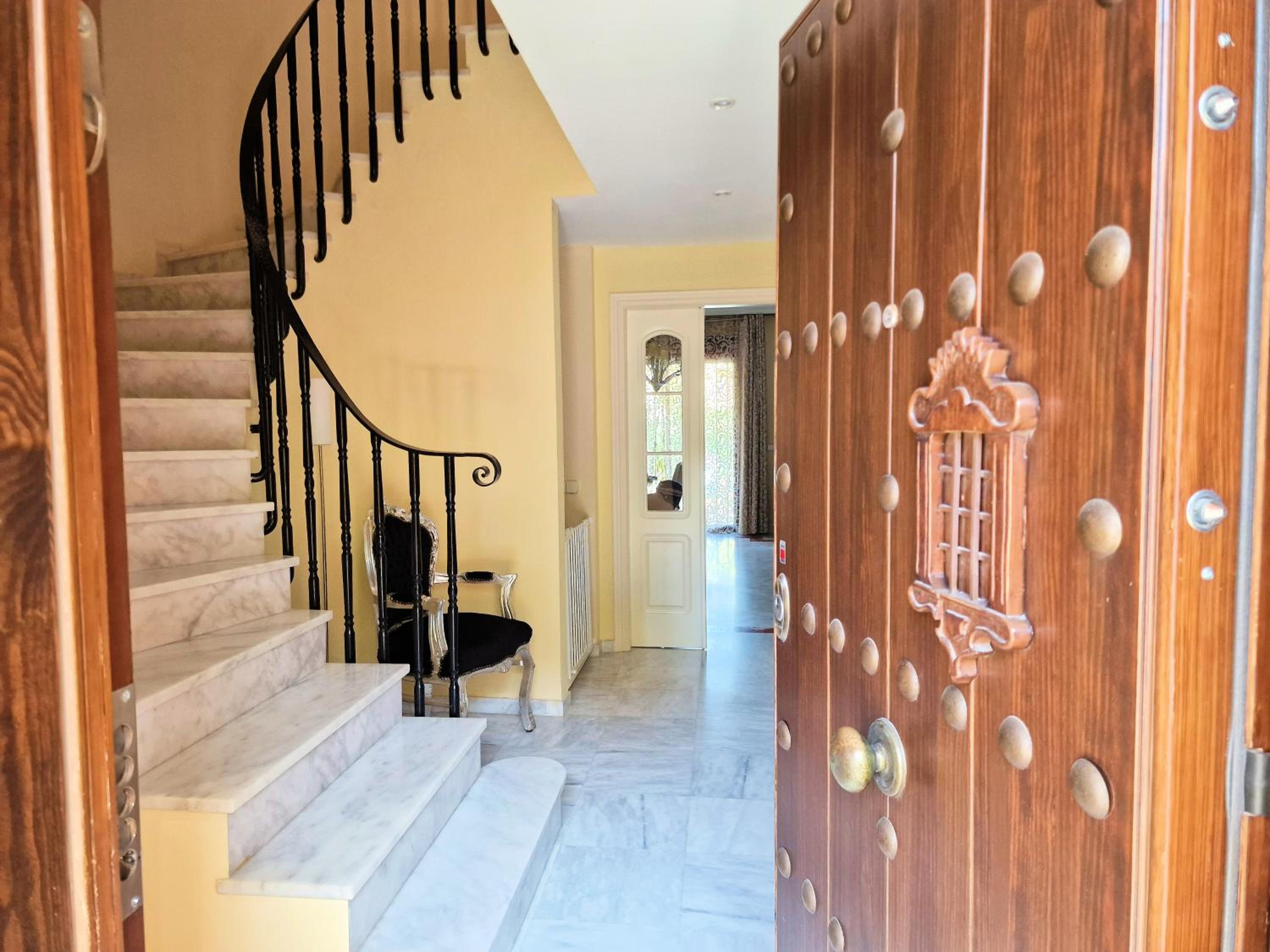 Villa Victoria view 2