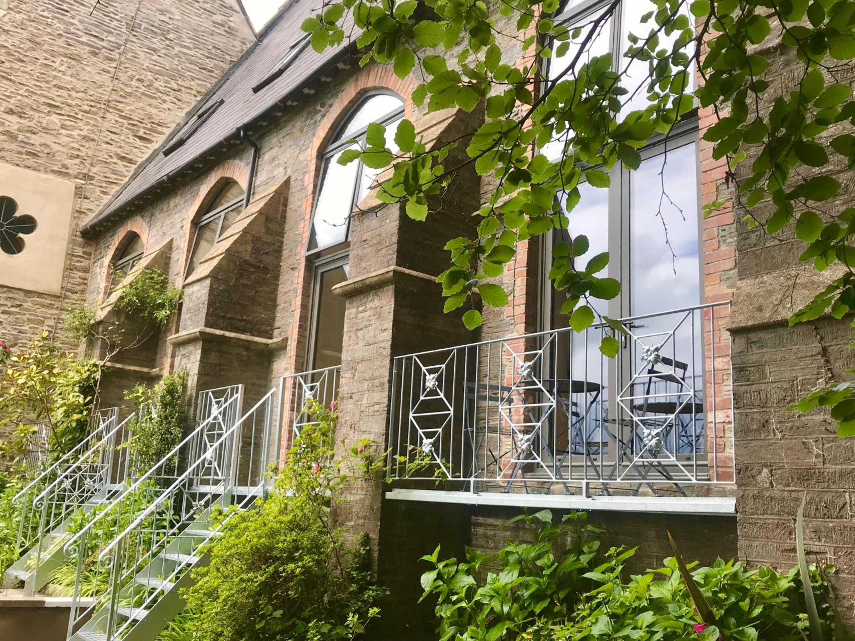 Peregrine hall view 4