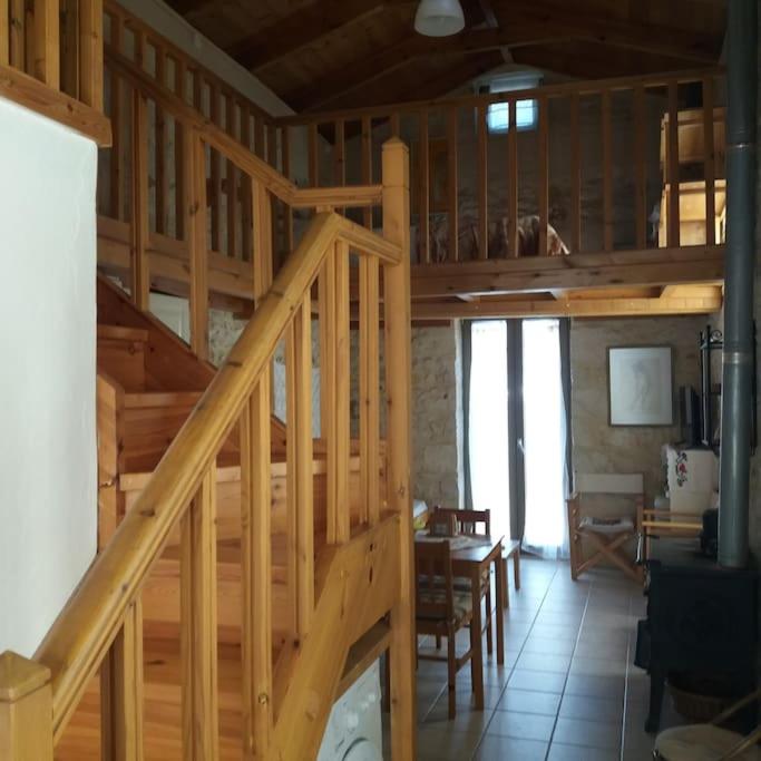 Stone House with loft in Heraklion historical centre photo 5