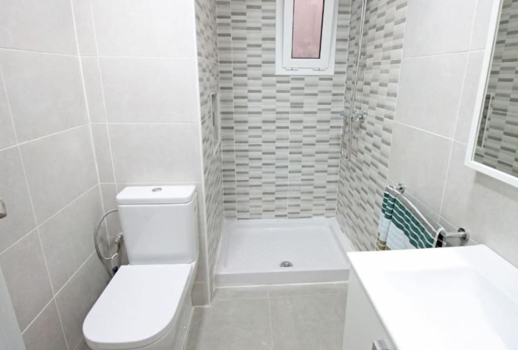 BeBarceloner Sant Andreu Apartments - 3 bedrooms photo 3