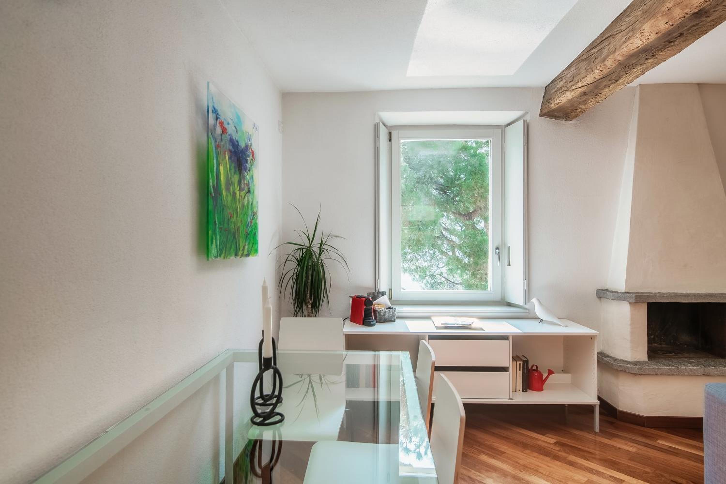 SIN4 Apartments by Quokka 360 - overlooking the lake - FAI heritage in Morcote