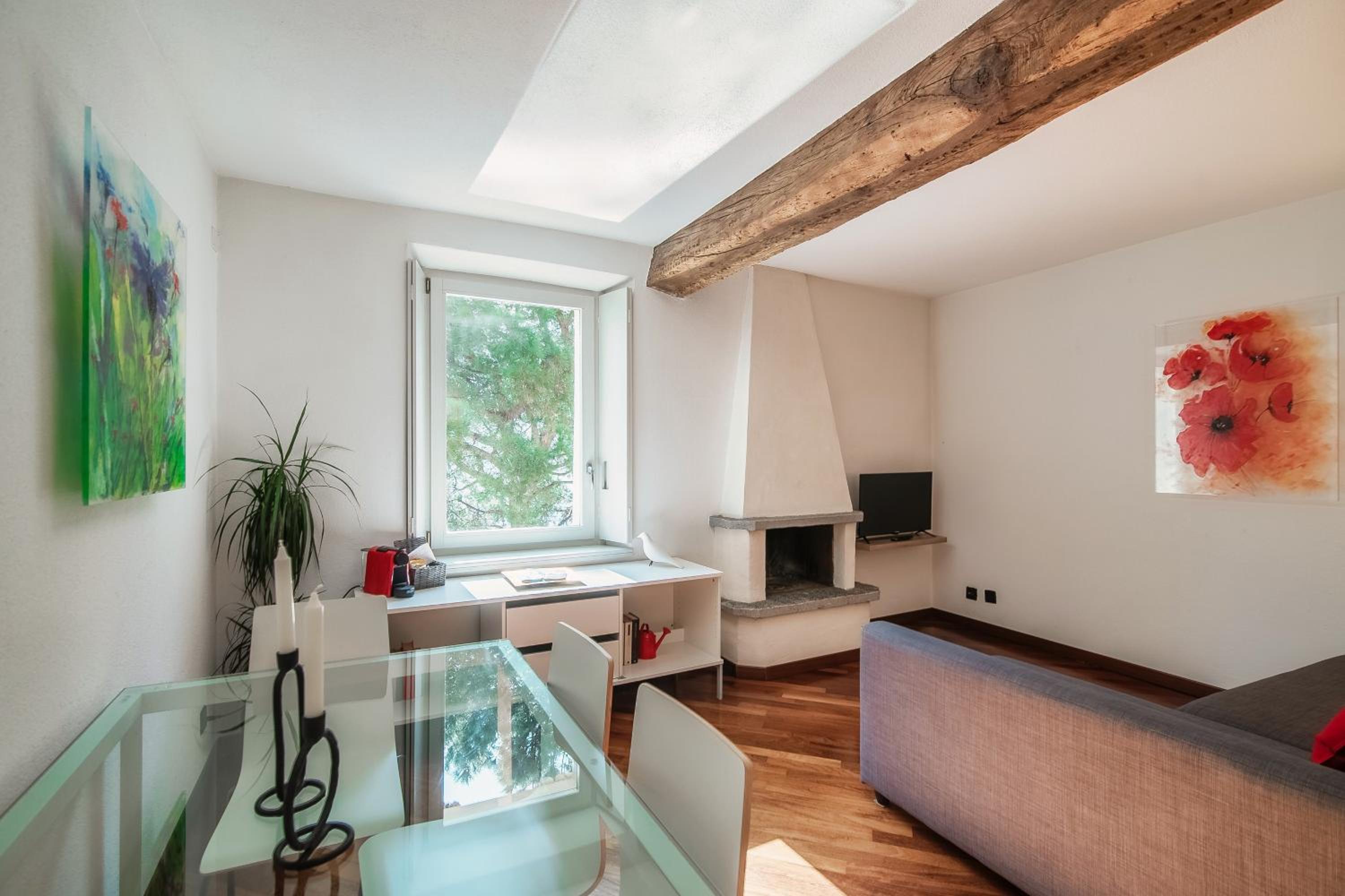 SIN4 Apartments by Quokka 360 - overlooking the lake - FAI heritage in Morcote